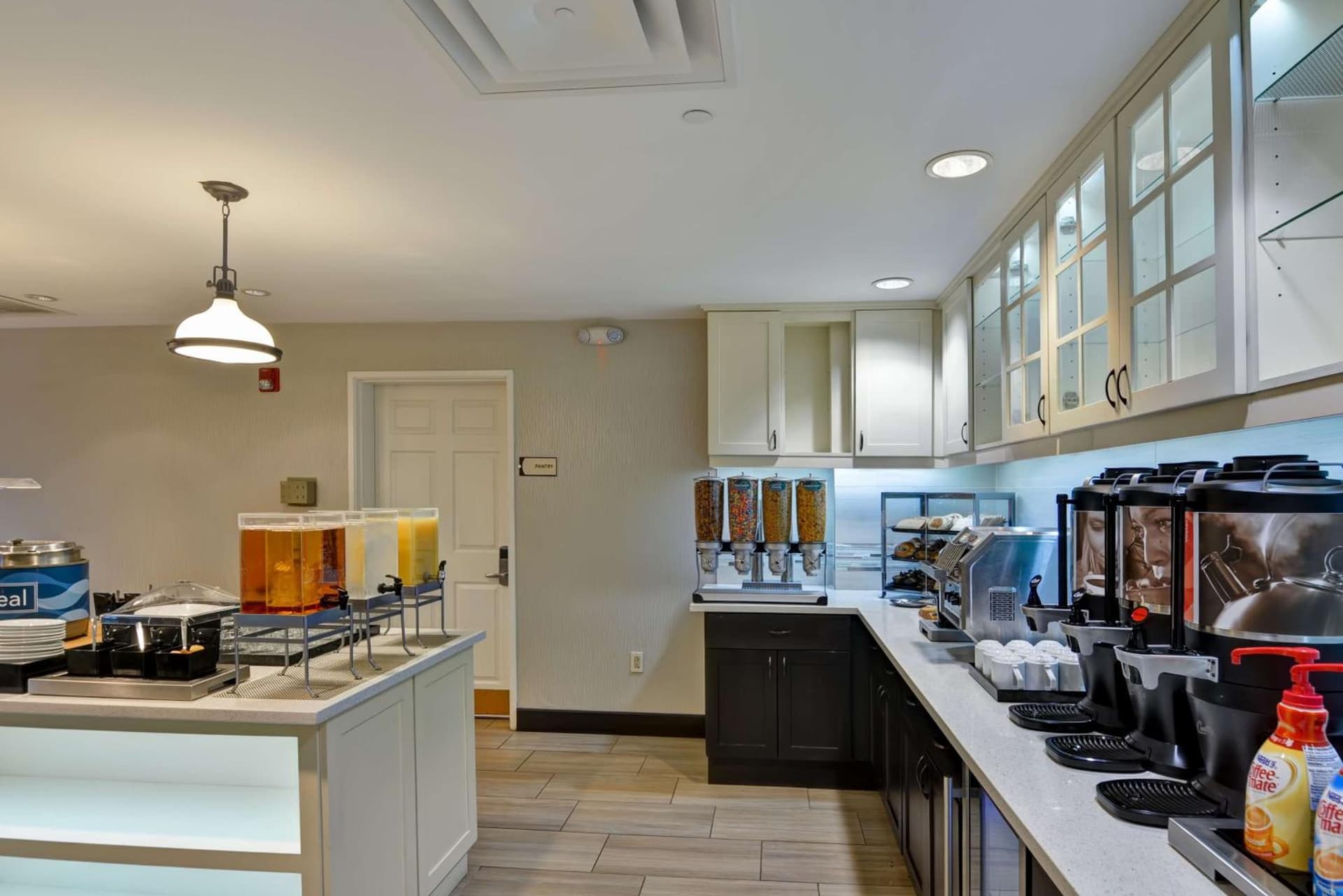 Homewood Suites by Hilton Aurora Naperville gallery photo in Aurora, IL — image 6