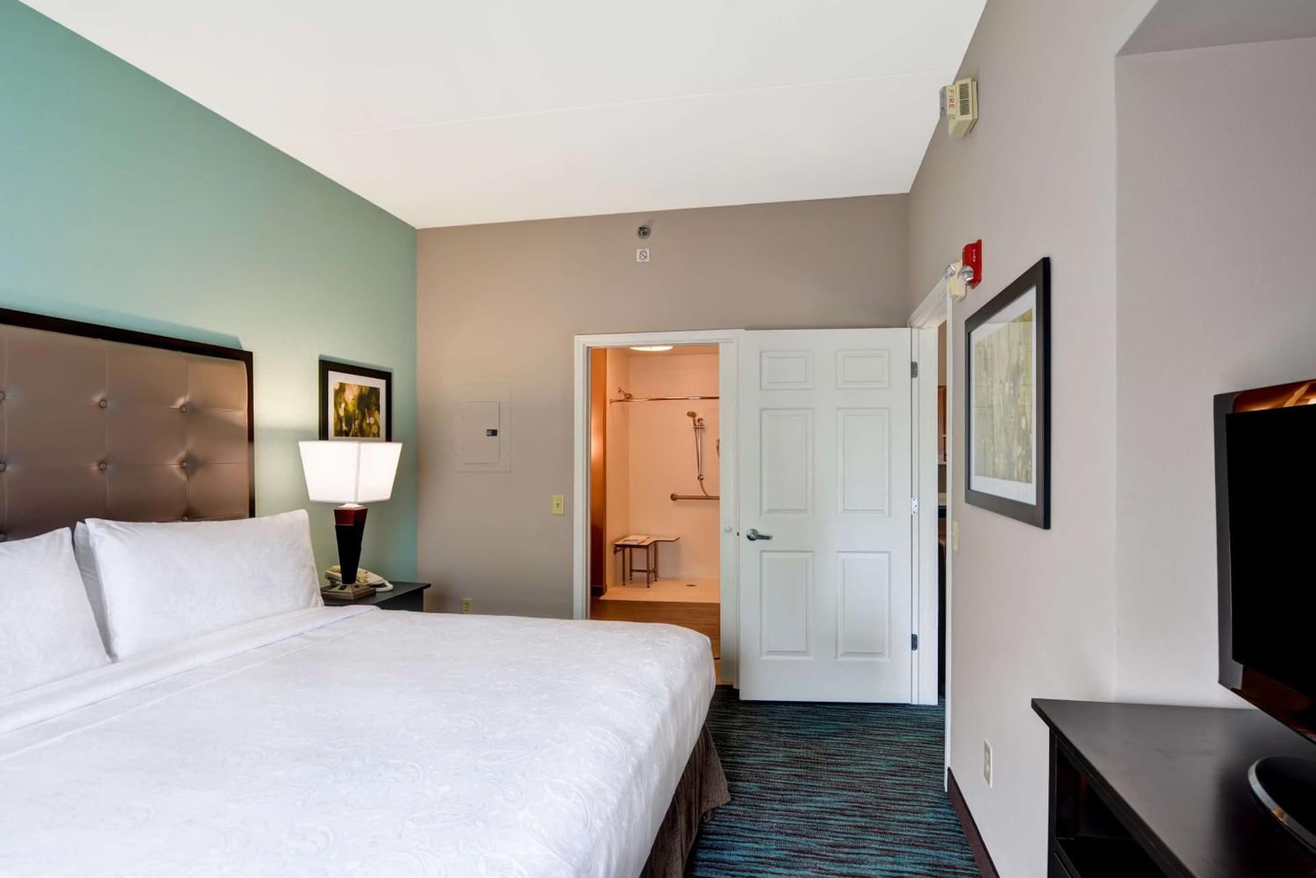 Homewood Suites by Hilton Aurora Naperville gallery photo in Aurora, IL — image 7