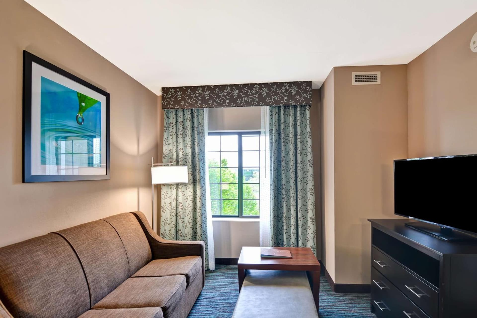 Homewood Suites by Hilton Aurora Naperville gallery photo in Aurora, IL — image 13