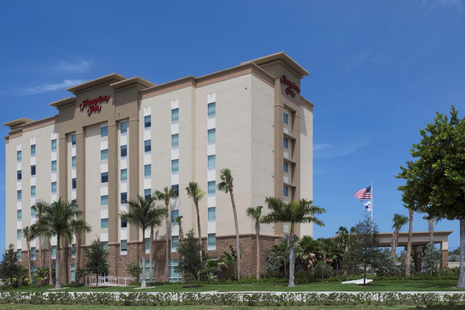 Hampton Inn Fort Lauderdale Pompano Beach gallery photo in Pompano Beach, FL — image 7