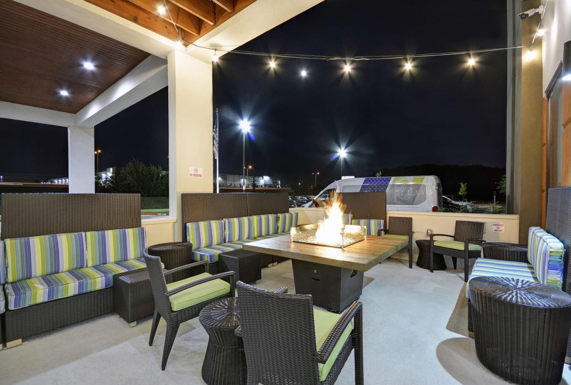 Home2 Suites By Hilton Dallas Desoto gallery photo in DeSoto, TX — image 24