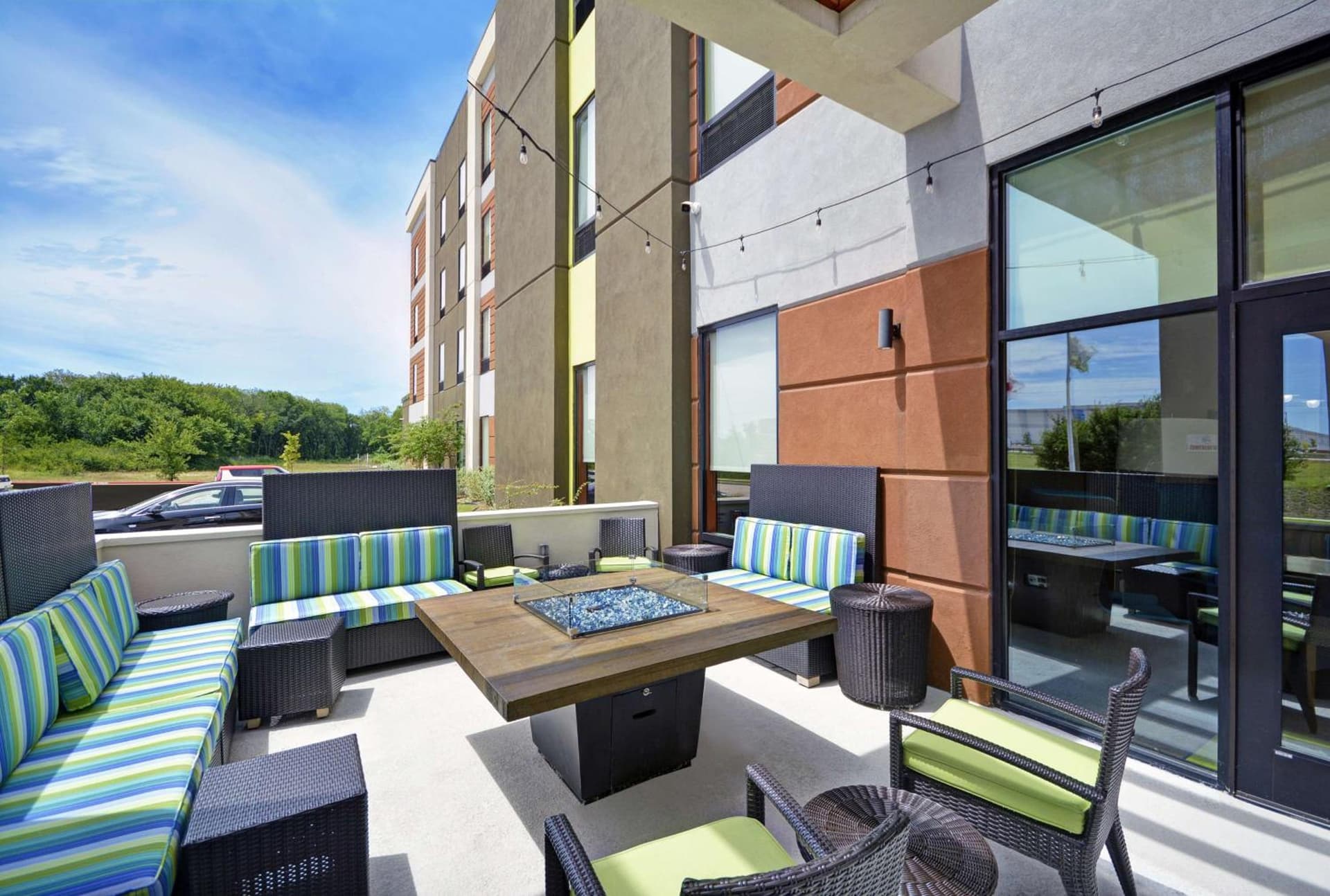 Home2 Suites By Hilton Dallas Desoto gallery photo in DeSoto, TX — image 6
