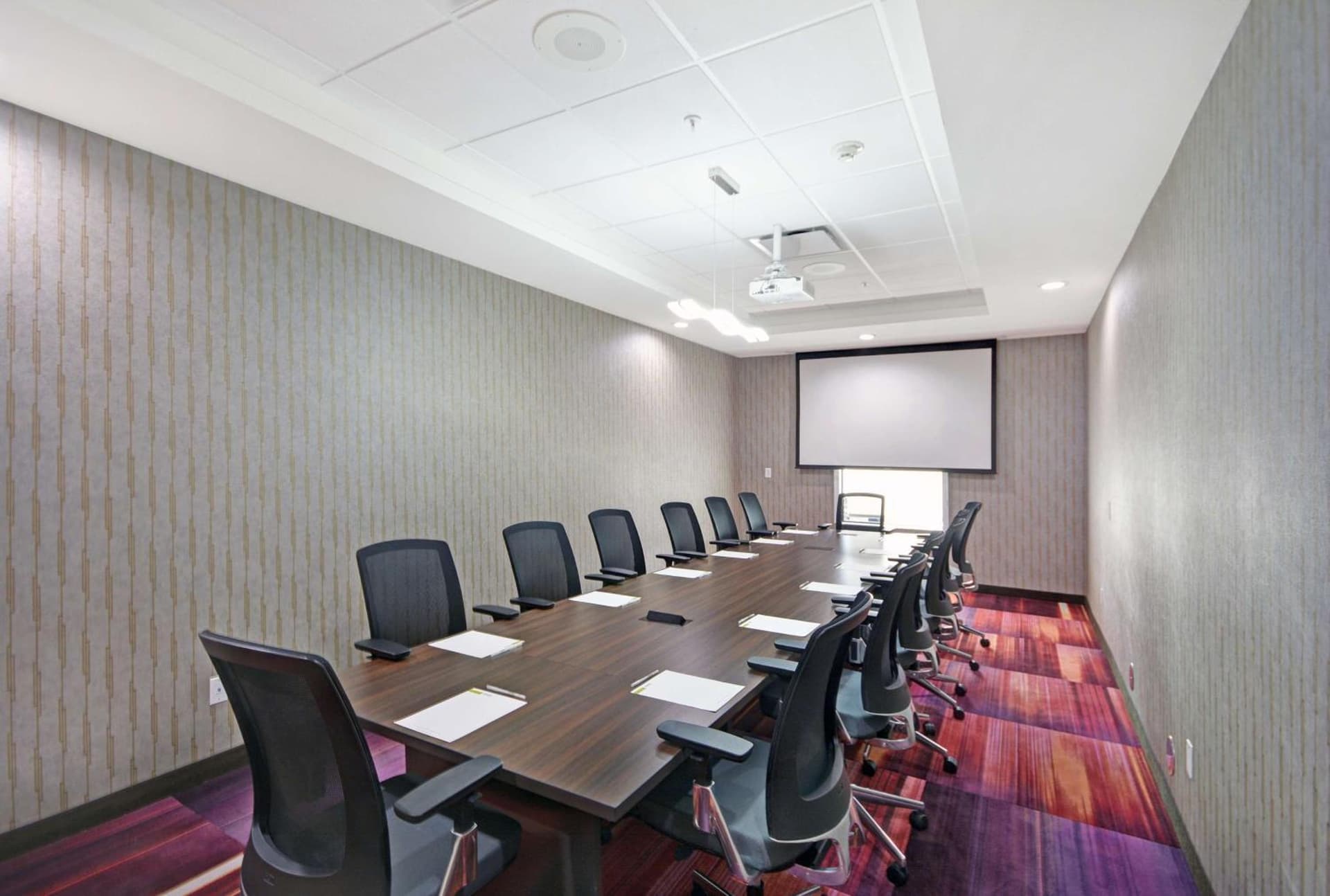 Home2 Suites By Hilton Dallas Desoto gallery photo in DeSoto, TX — image 9