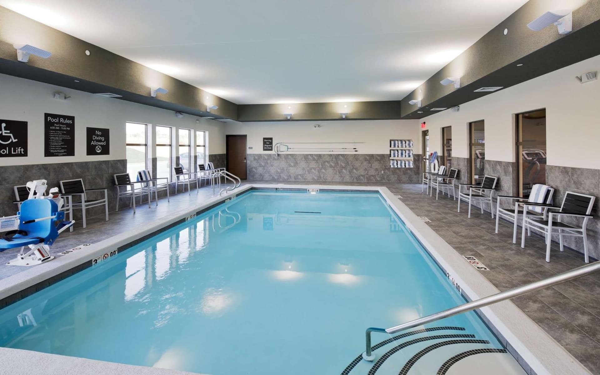 Homewood Suites By Hilton Topeka gallery photo in Topeka, KS — image 23