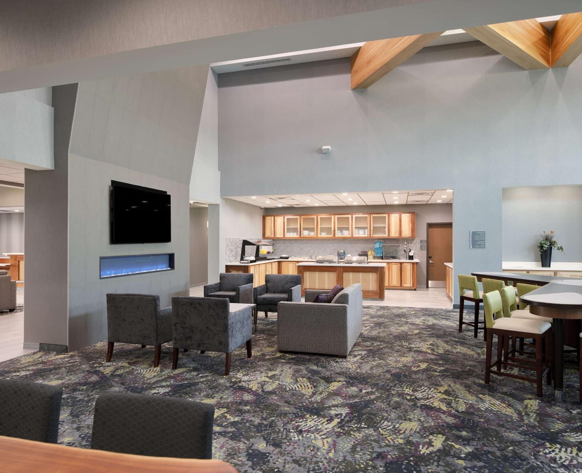 Homewood Suites By Hilton Topeka property views in Topeka, KS — gallery photo 3
