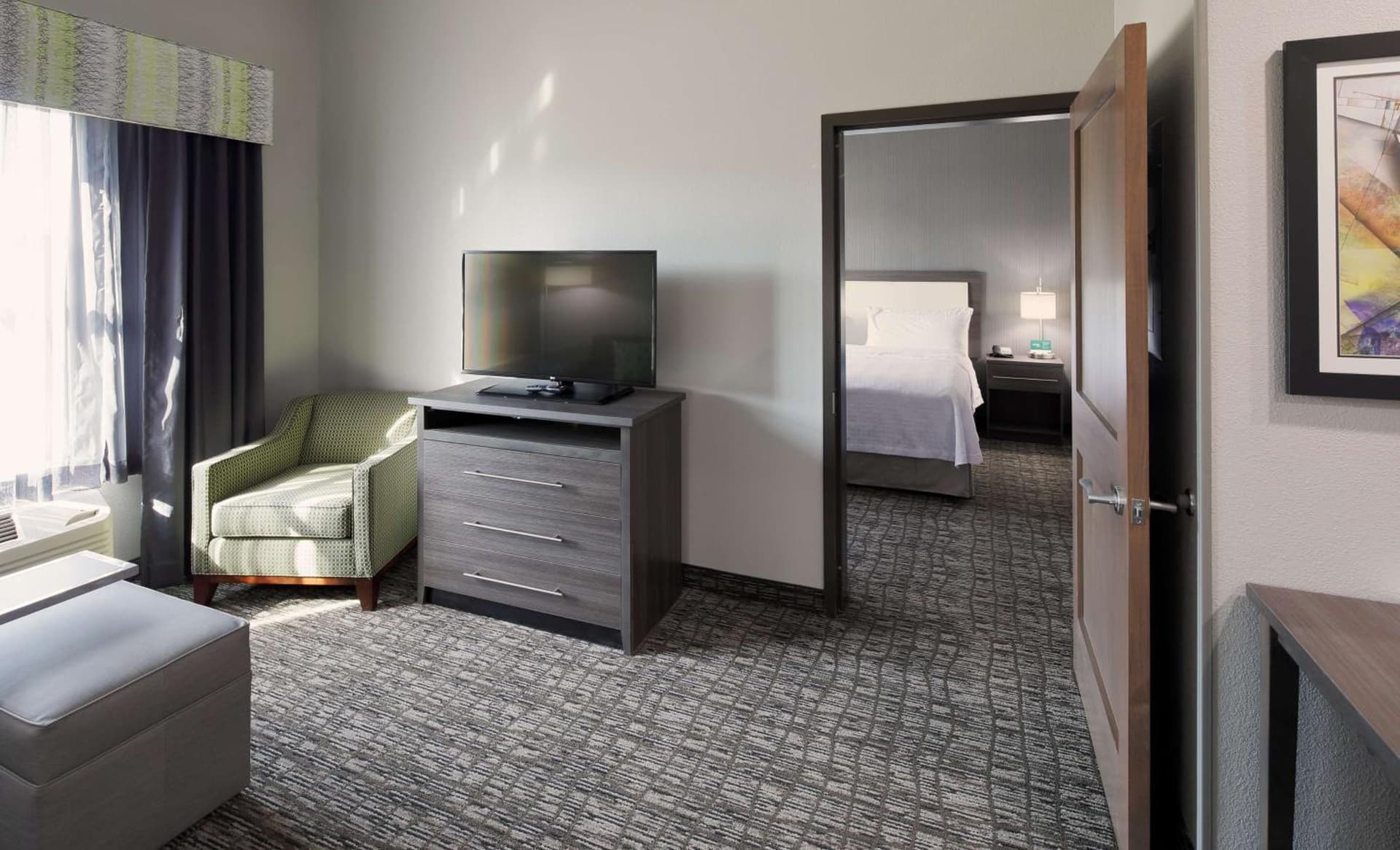 Homewood Suites By Hilton Topeka gallery photo in Topeka, KS — image 10