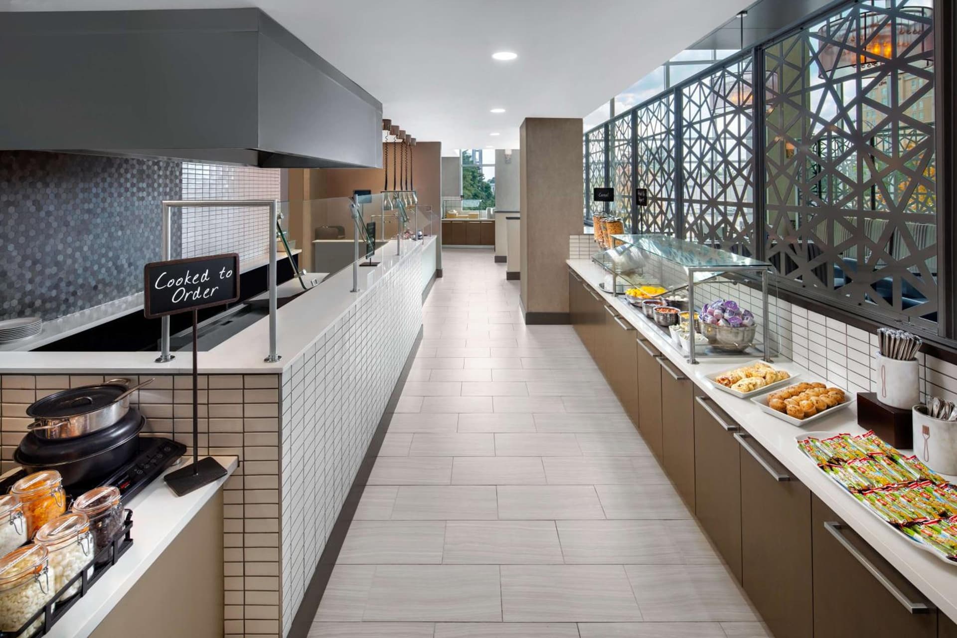 Embassy Suites by Hilton Charlotte Uptown gallery photo in Charlotte, NC — image 35