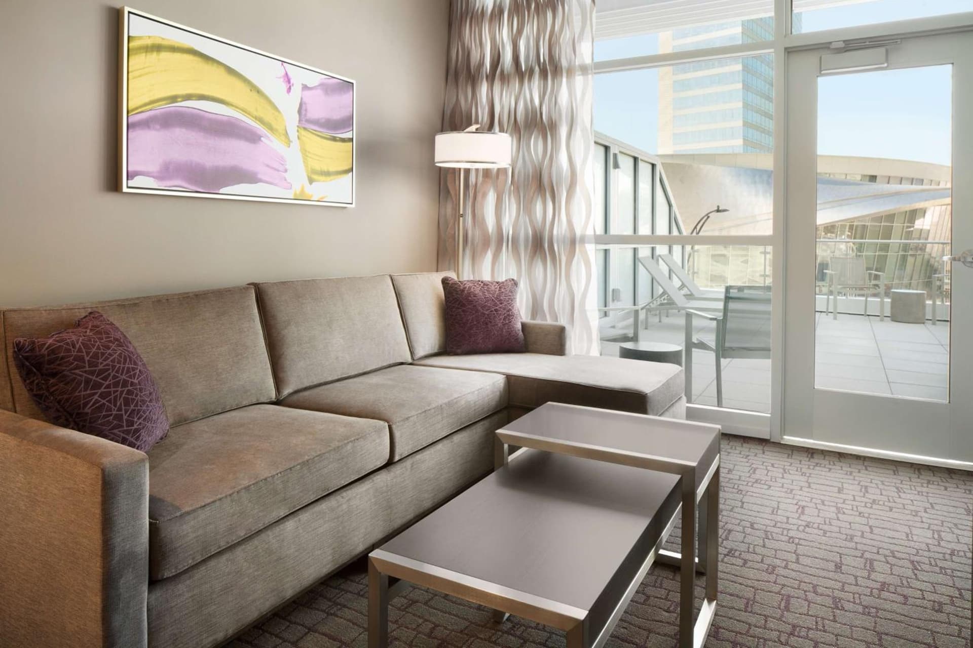 Embassy Suites by Hilton Charlotte Uptown gallery photo in Charlotte, NC — image 49
