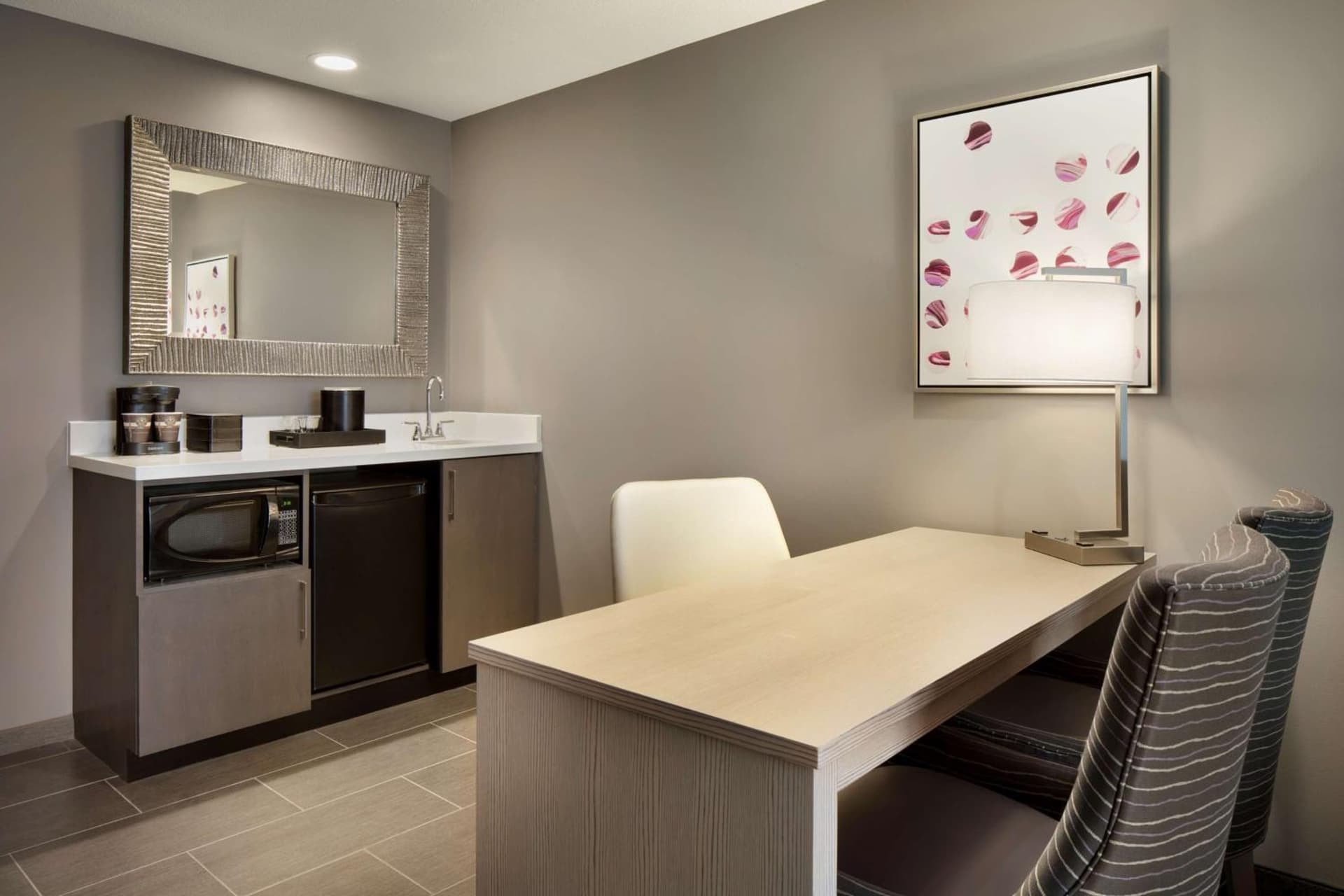 Embassy Suites by Hilton Charlotte Uptown gallery photo in Charlotte, NC — image 38