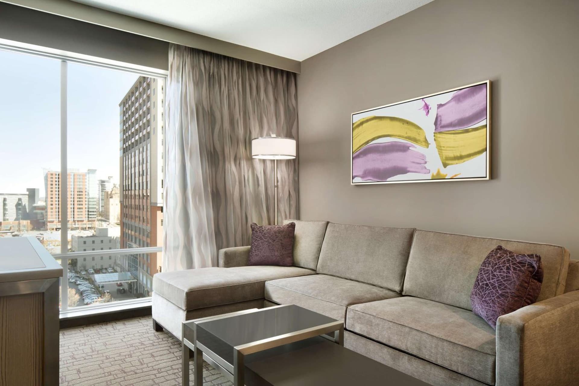 Embassy Suites by Hilton Charlotte Uptown gallery photo in Charlotte, NC — image 18