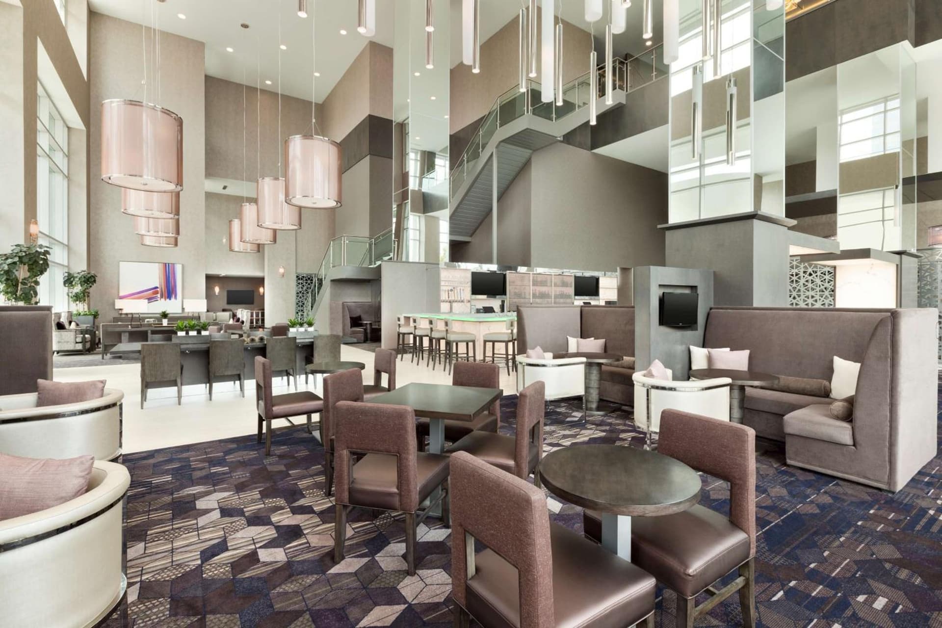 Embassy Suites by Hilton Charlotte Uptown gallery photo in Charlotte, NC — image 42