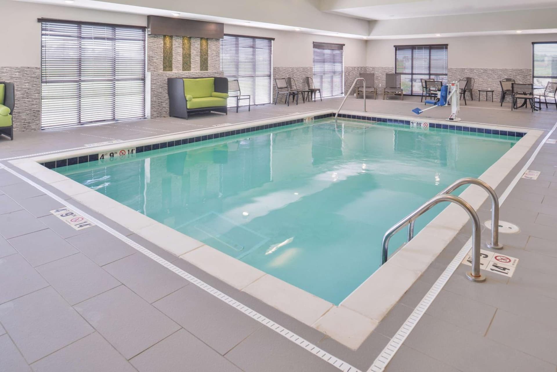 Hampton Inn and Suites Altoona-Des Moines by Hilton gallery photo in Altoona, IA — image 20