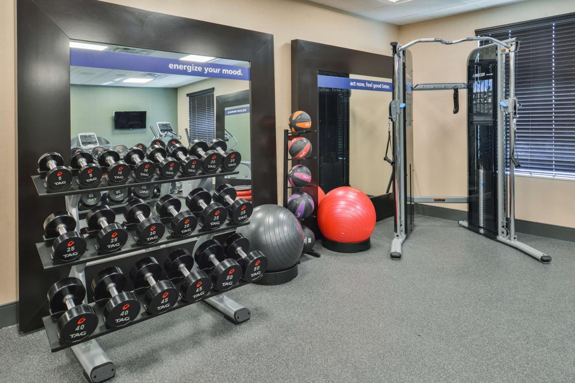 Hampton Inn and Suites Altoona-Des Moines by Hilton gallery photo in Altoona, IA — image 65