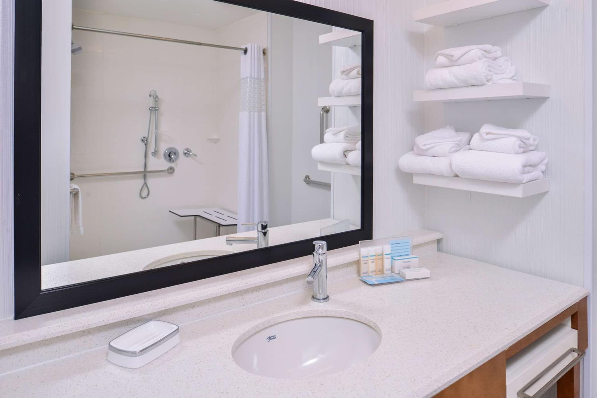 Hampton Inn and Suites Altoona-Des Moines by Hilton gallery photo in Altoona, IA — image 58