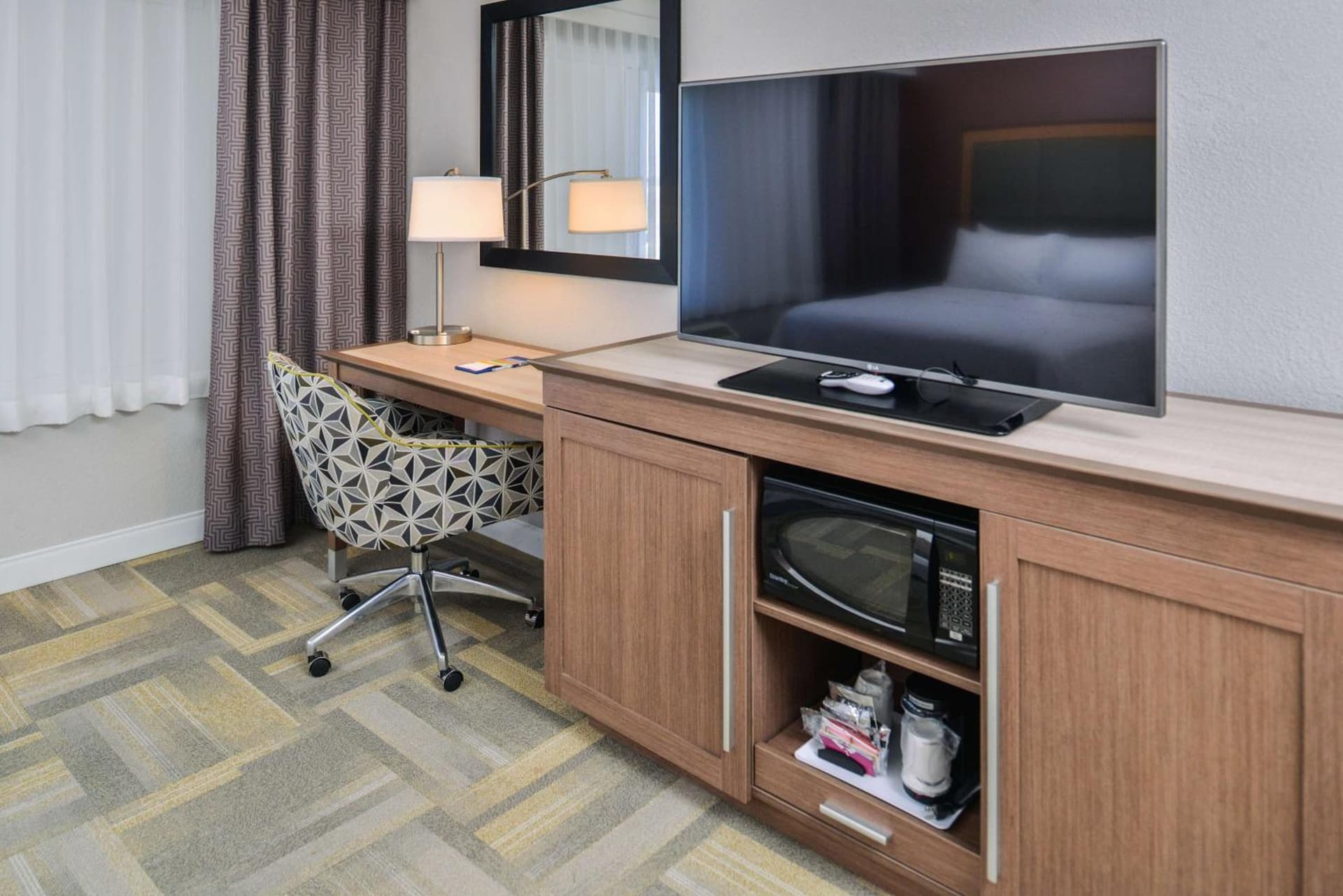 Hampton Inn and Suites Altoona-Des Moines by Hilton gallery photo in Altoona, IA — image 18
