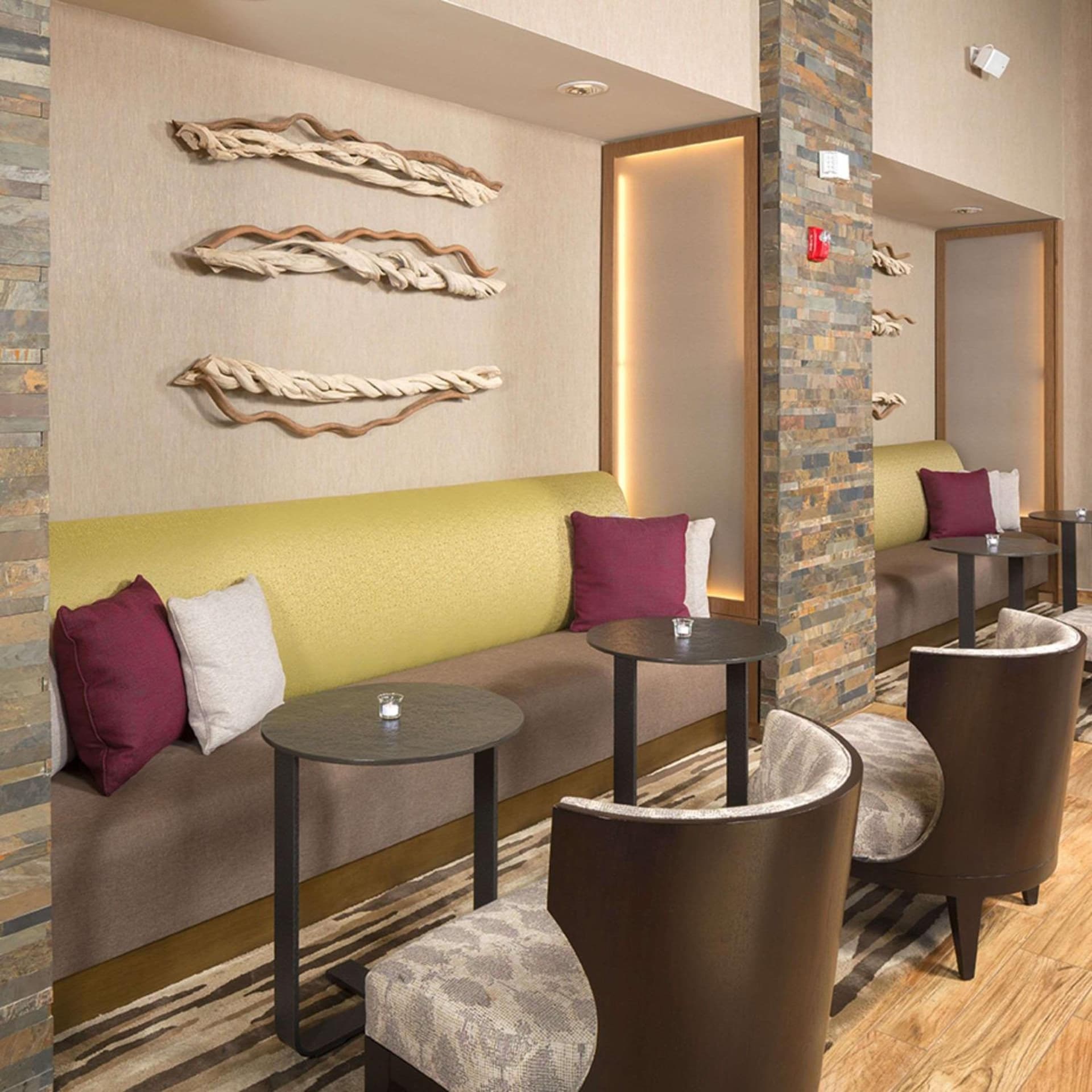 Hampton Inn & Suites Murrieta Temecula gallery photo in Murrieta, CA — image 14