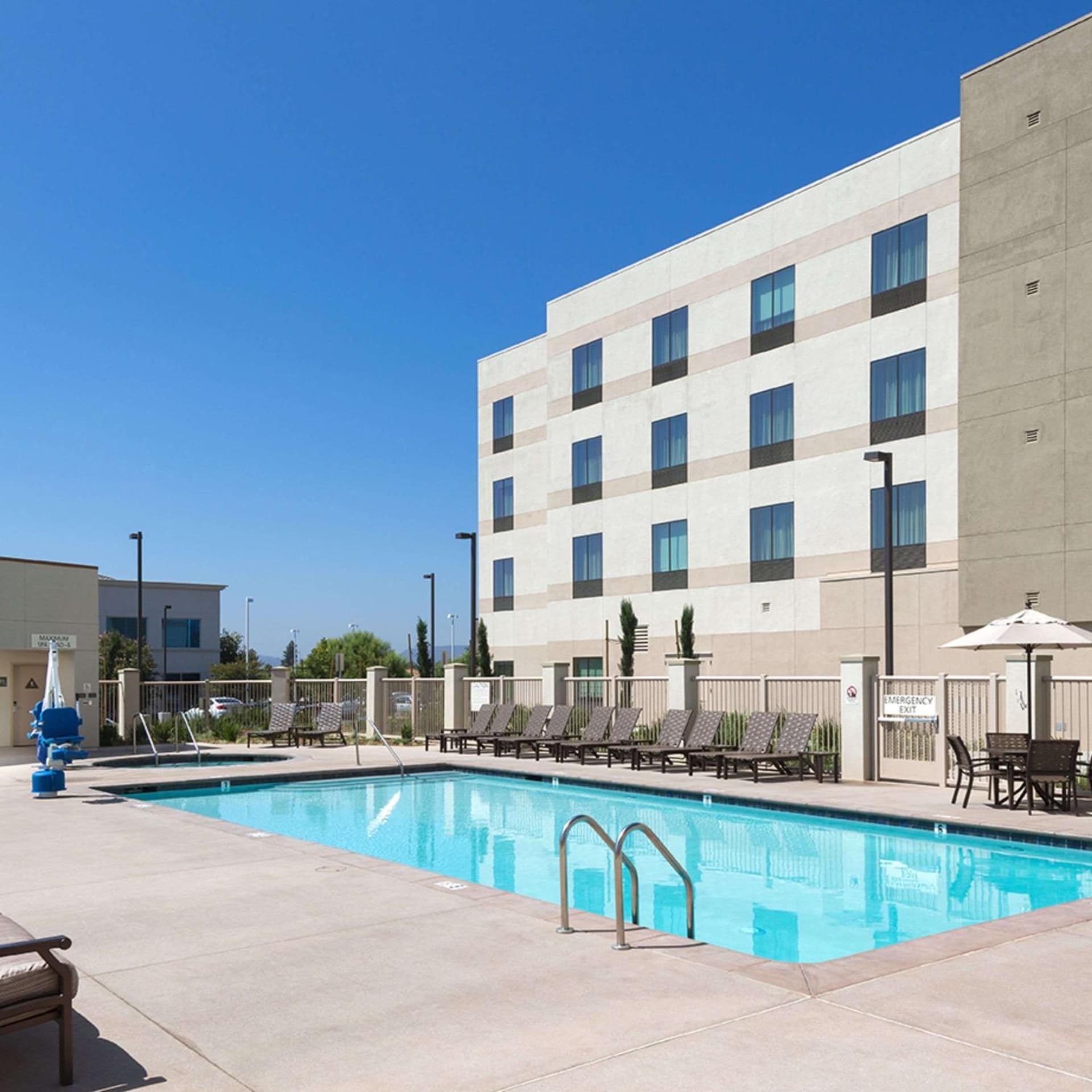 Hampton Inn & Suites Murrieta Temecula gallery photo in Murrieta, CA — image 30