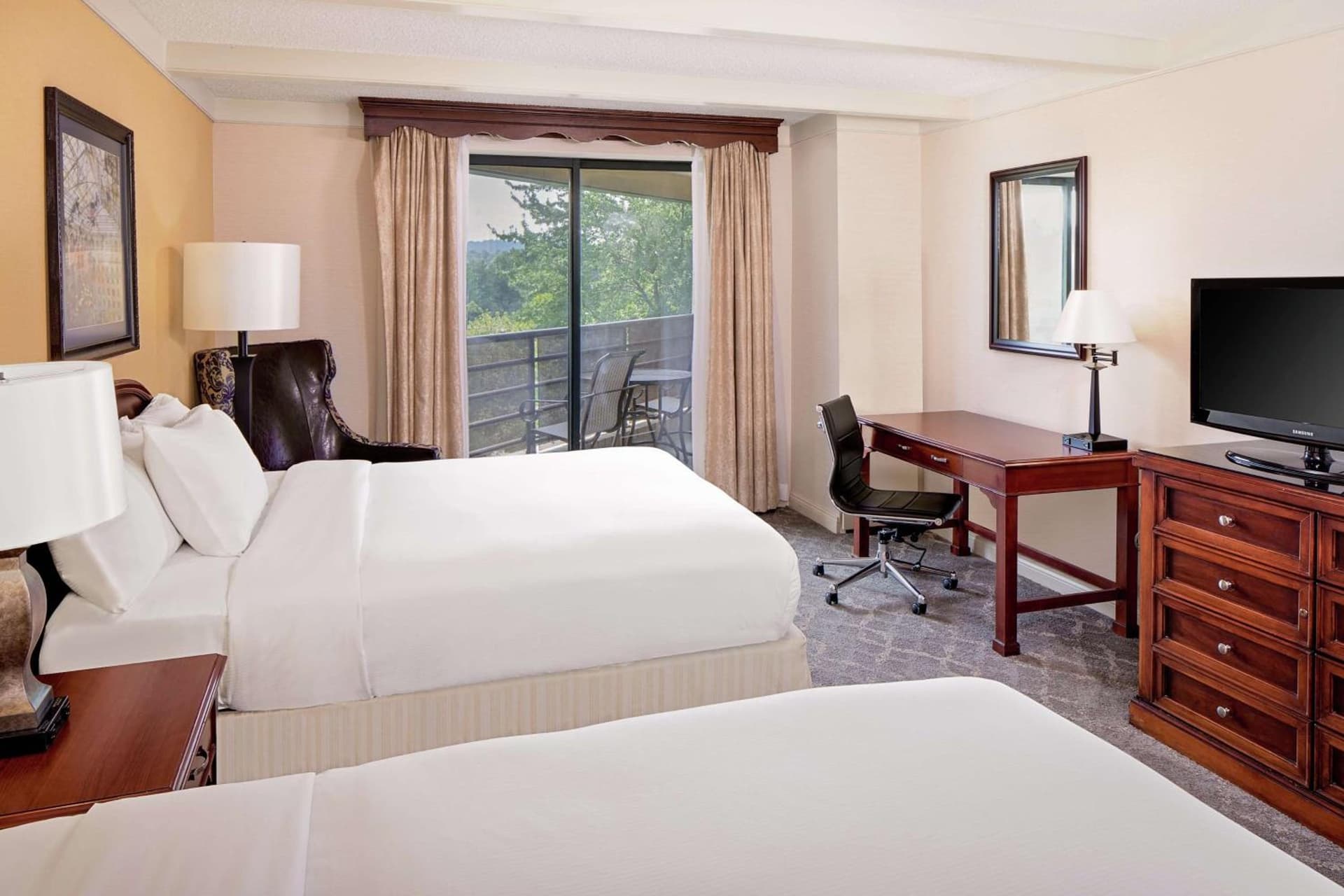 The Desmond Hotel Malvern, a DoubleTree by Hilton gallery photo in Malvern, PA — image 30