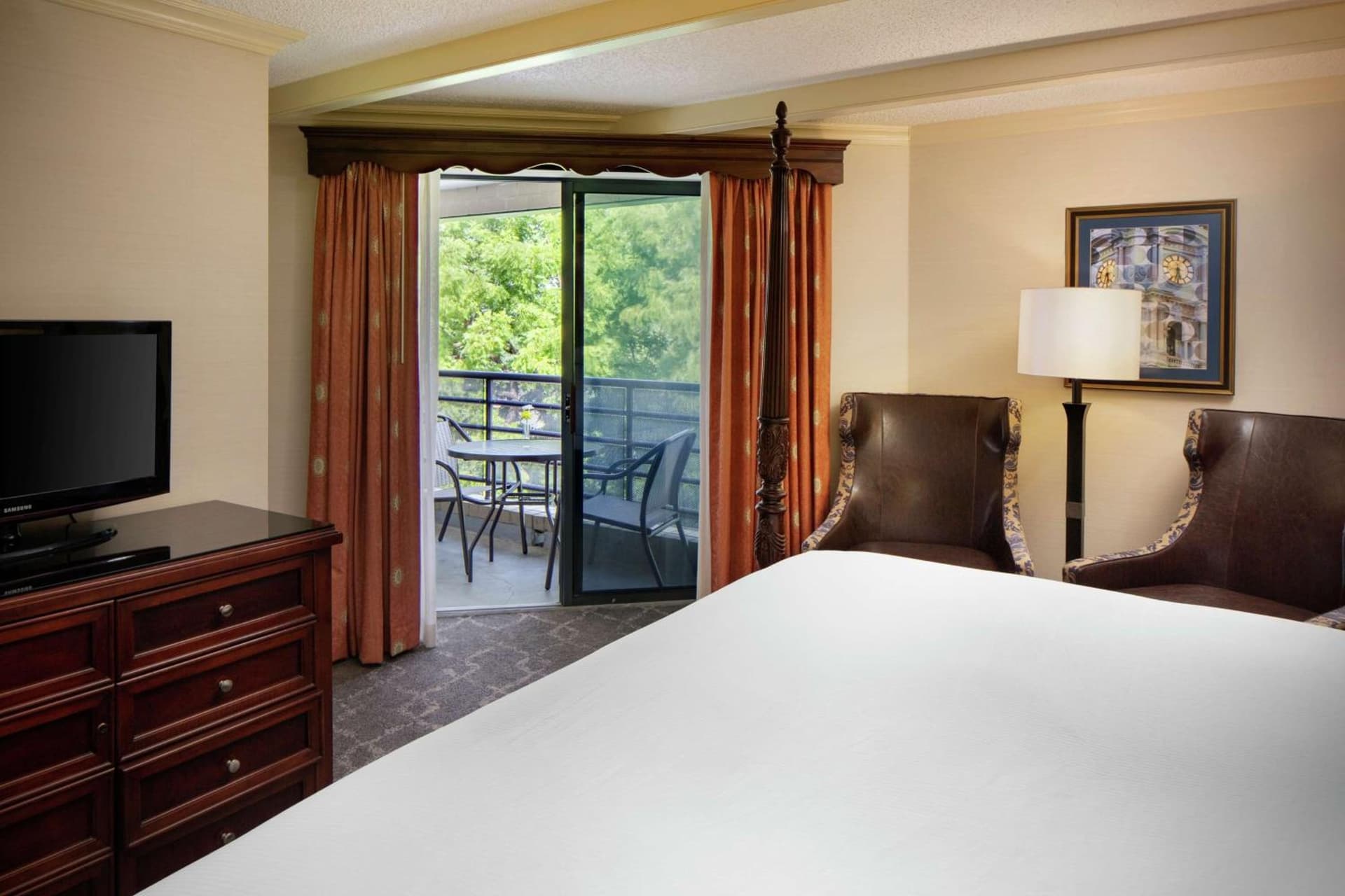 The Desmond Hotel Malvern, a DoubleTree by Hilton gallery photo in Malvern, PA — image 36