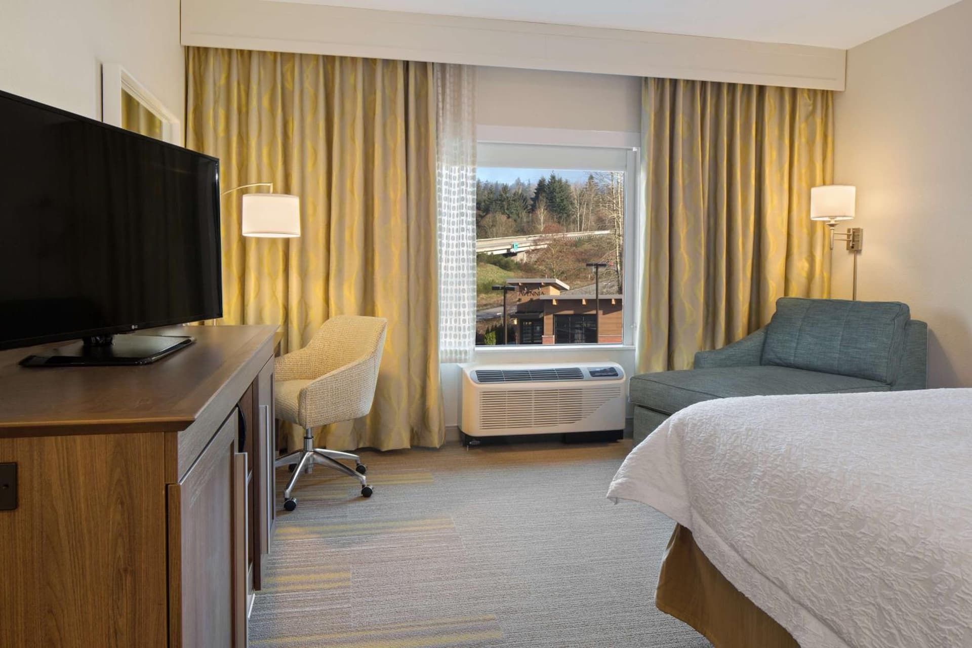Hampton Inn & Suites- Seattle Woodinville Wa gallery photo in Woodinville, WA — image 7