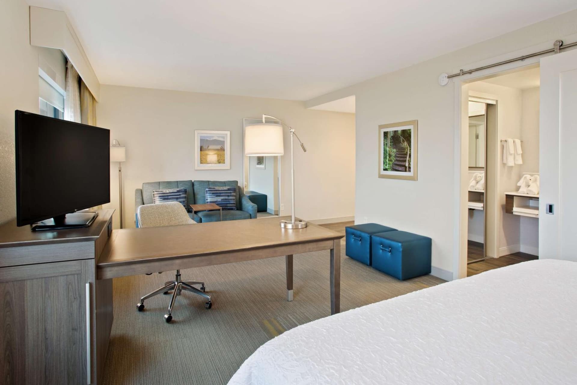 Hampton Inn & Suites- Seattle Woodinville Wa gallery photo in Woodinville, WA — image 13