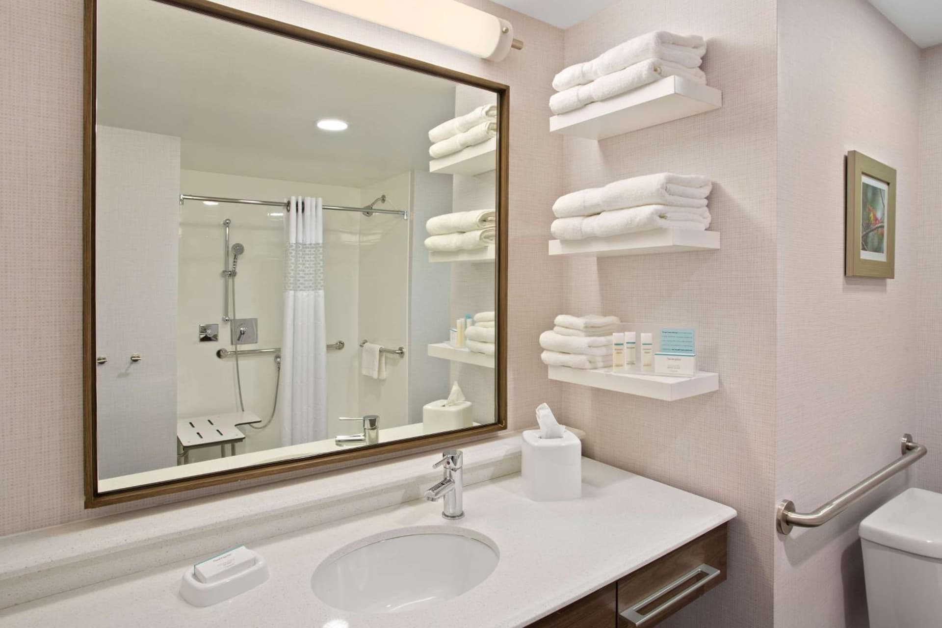 Hampton Inn & Suites- Seattle Woodinville Wa gallery photo in Woodinville, WA — image 33