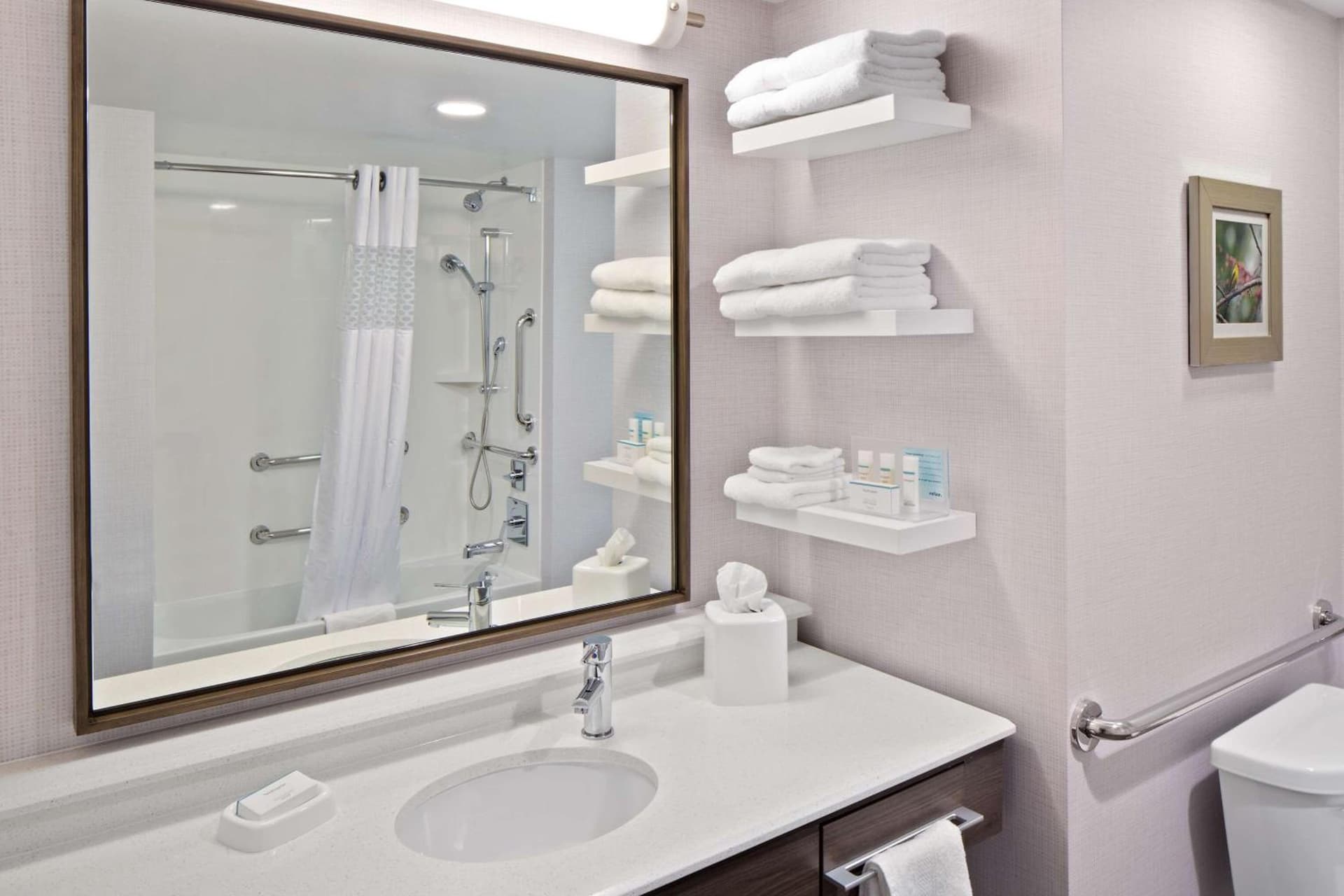 Hampton Inn & Suites- Seattle Woodinville Wa gallery photo in Woodinville, WA — image 22