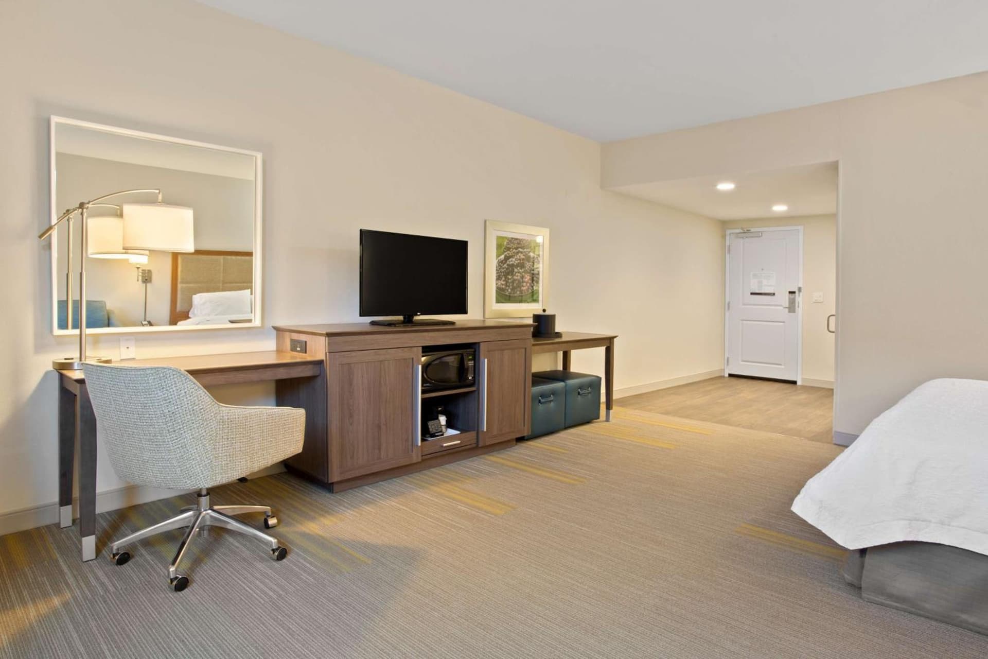 Hampton Inn & Suites- Seattle Woodinville Wa gallery photo in Woodinville, WA — image 5