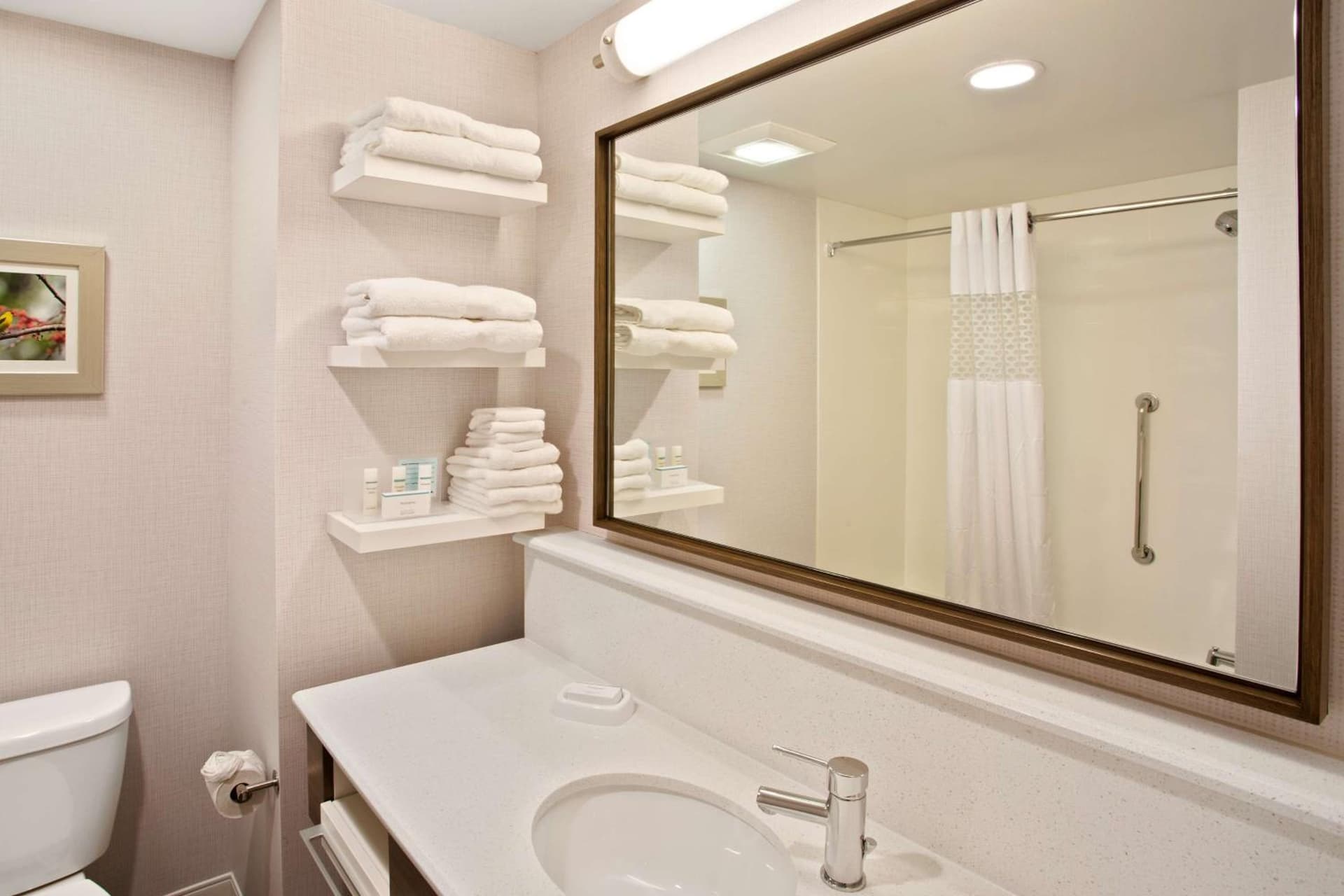 Hampton Inn & Suites- Seattle Woodinville Wa gallery photo in Woodinville, WA — image 47