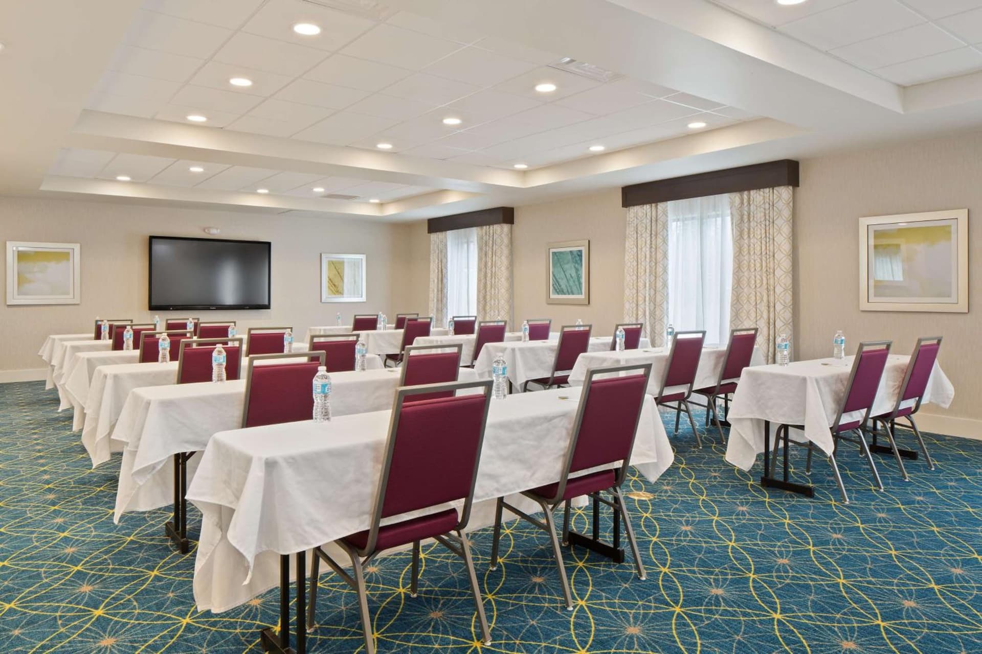 Hampton Inn & Suites- Seattle Woodinville Wa gallery photo in Woodinville, WA — image 39