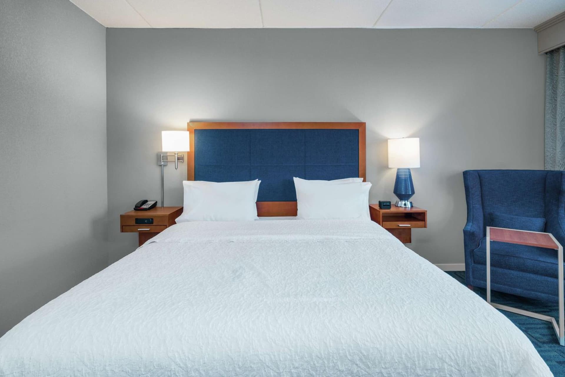 Hampton Inn & Suites Newburgh Stewart Airport, NY gallery photo in Newburgh, NY — image 14