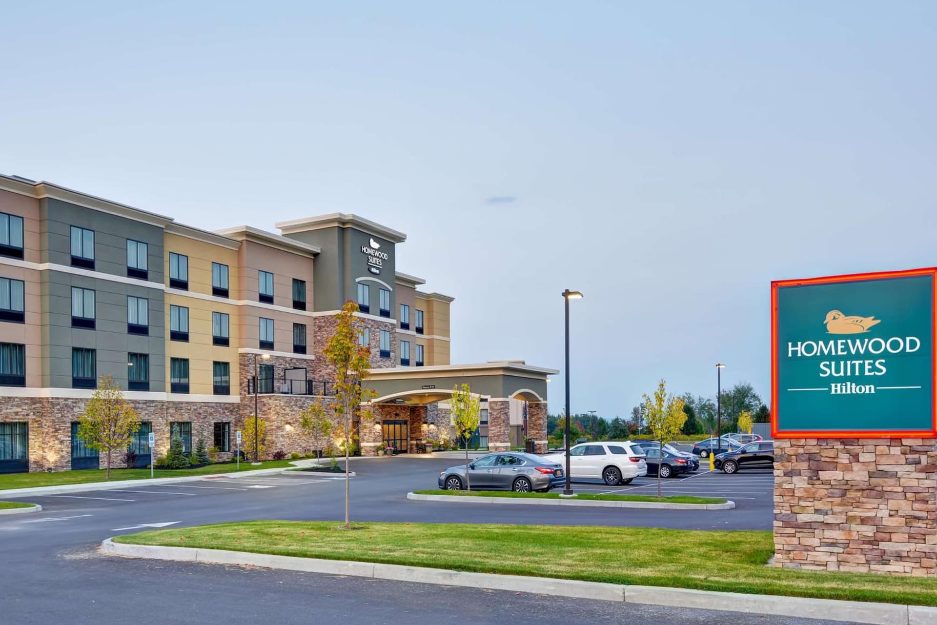 Homewood Suites By Hilton New Hartford Utica featured exterior or lobby in Clinton, NY — similar hotel