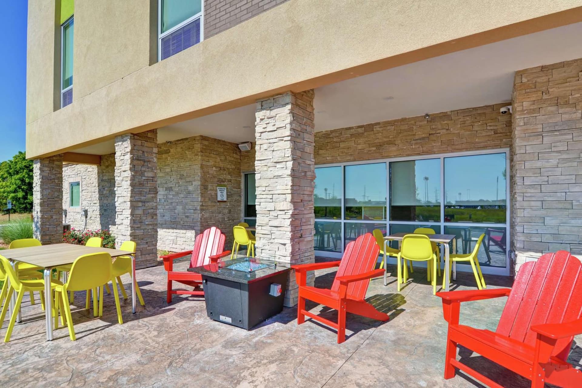 Home2 Suites By Hilton Dayton Vandalia interior in Dayton, OH — gallery photo 2