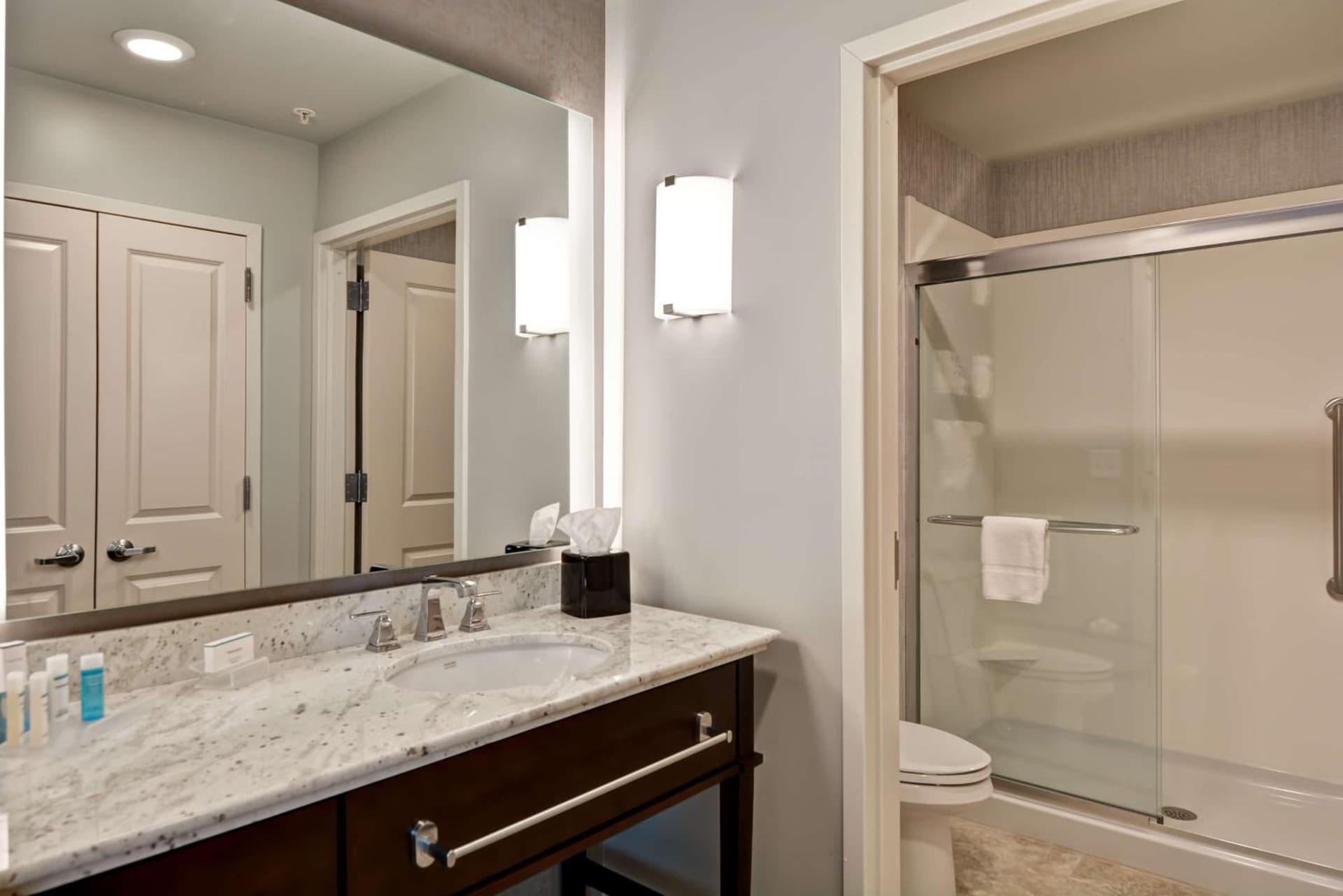 Homewood Suites By Hilton New Hartford Utica gallery photo in Clinton, NY — image 6