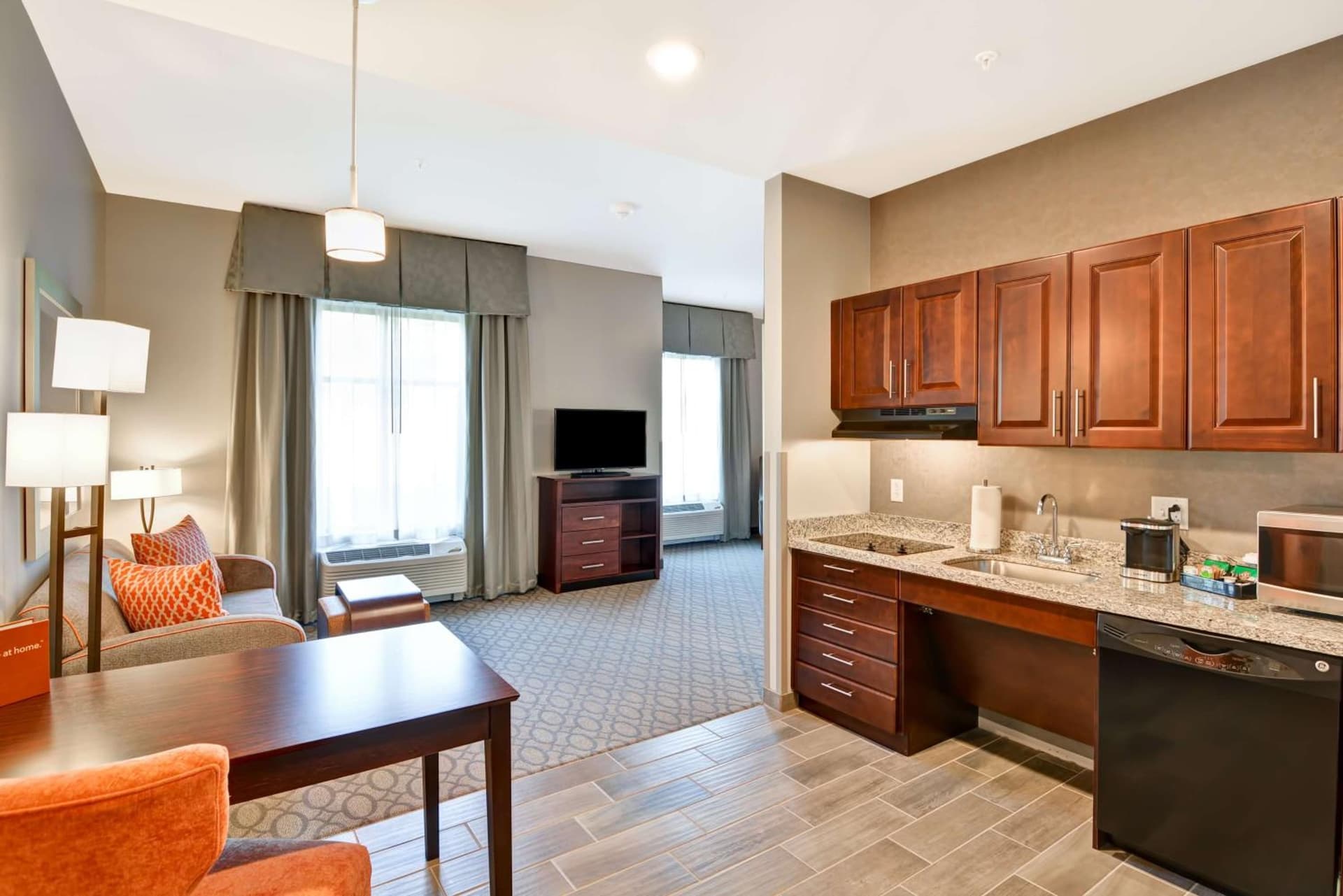 Homewood Suites By Hilton New Hartford Utica gallery photo in Clinton, NY — image 20