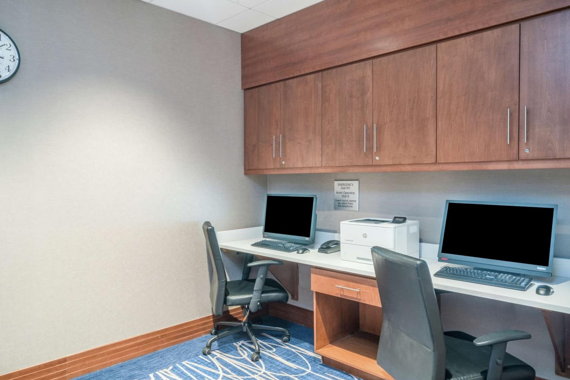 Hampton Inn & Suites Newburgh Stewart Airport, NY gallery photo in Newburgh, NY — image 27