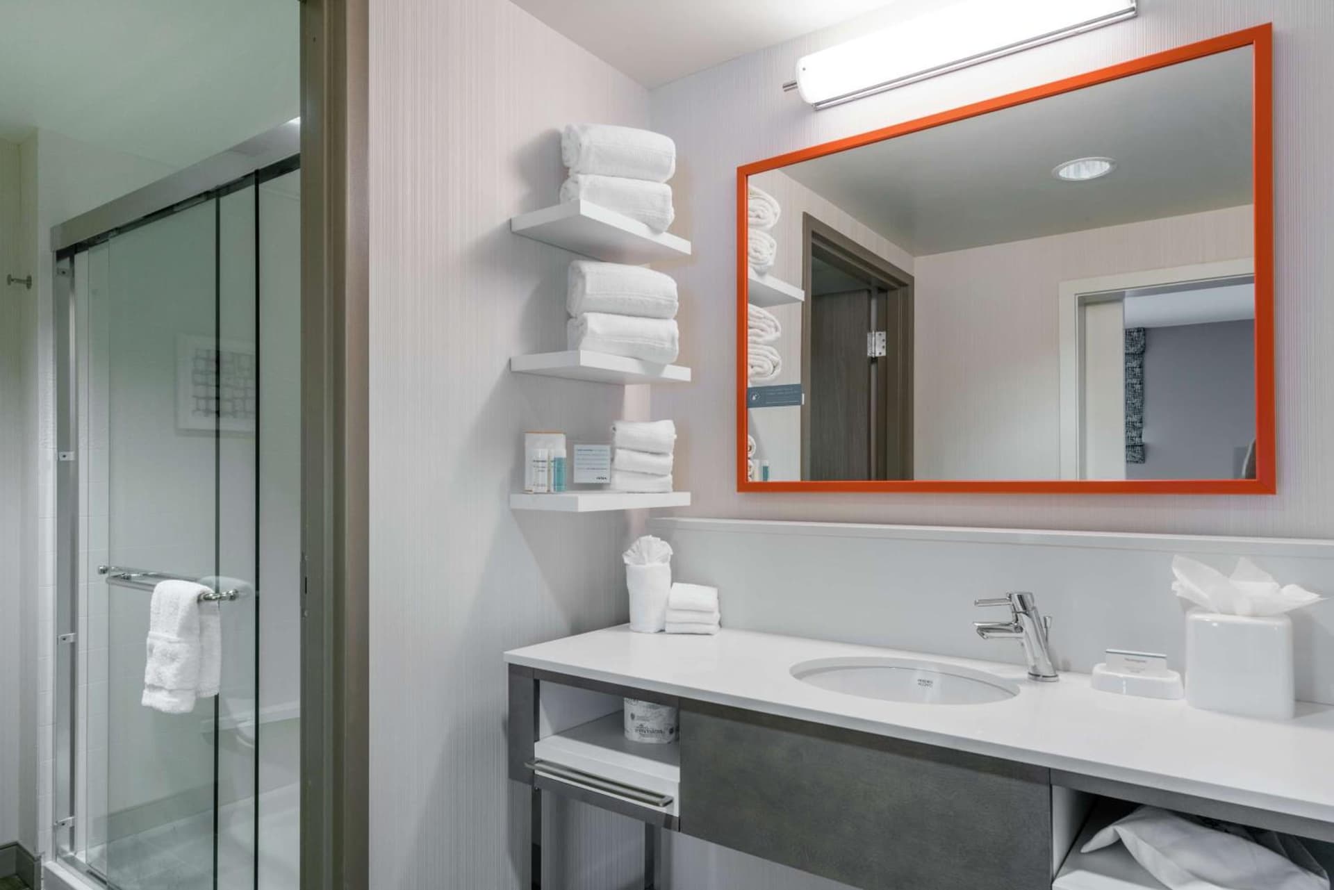 Hampton Inn & Suites Glenarden/Washington DC gallery photo in Largo, MD — image 15