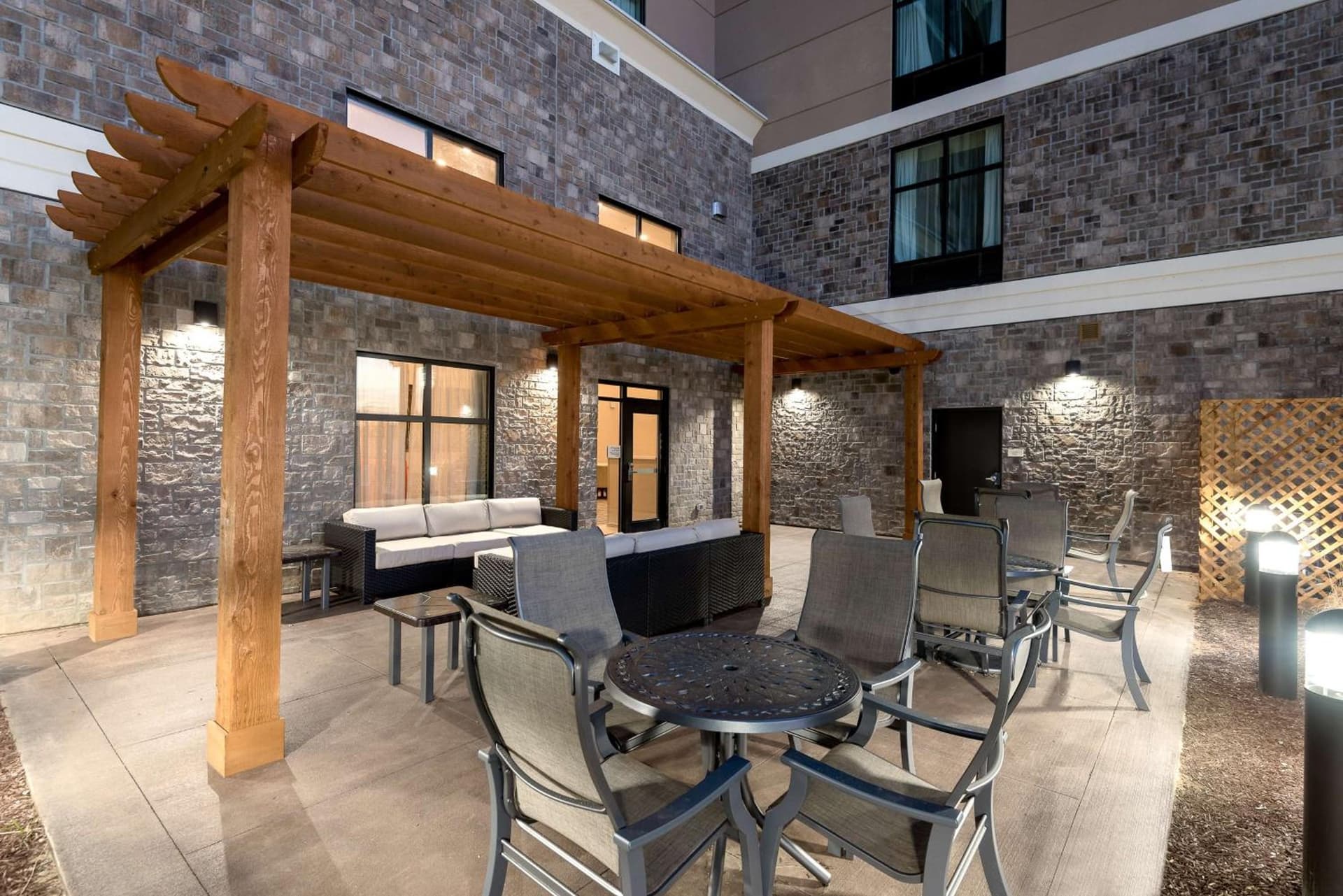 Homewood Suites By Hilton Fayetteville gallery photo in Fayetteville, NC — image 40