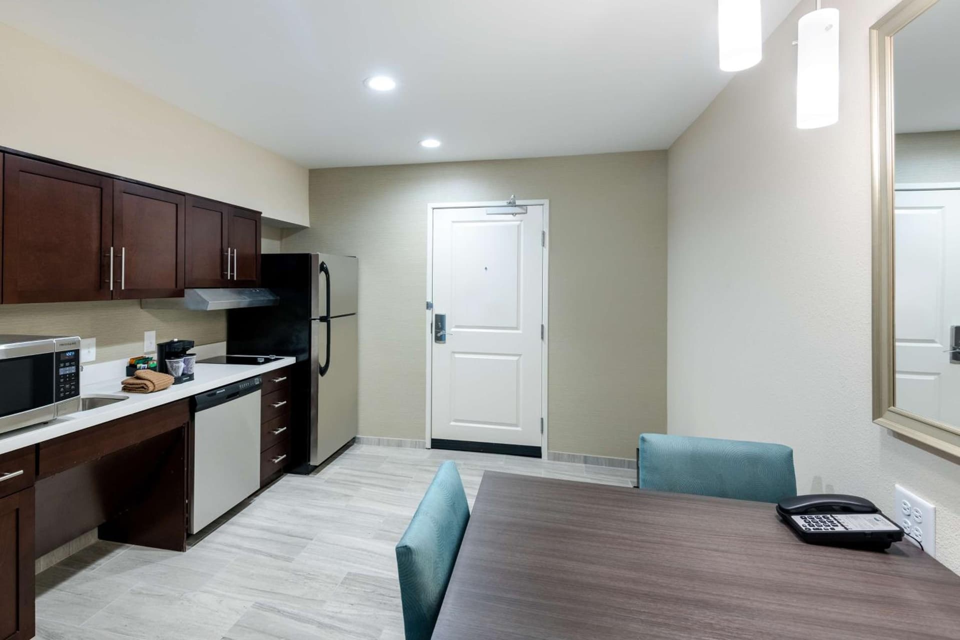 Homewood Suites By Hilton Fayetteville gallery photo in Fayetteville, NC — image 19