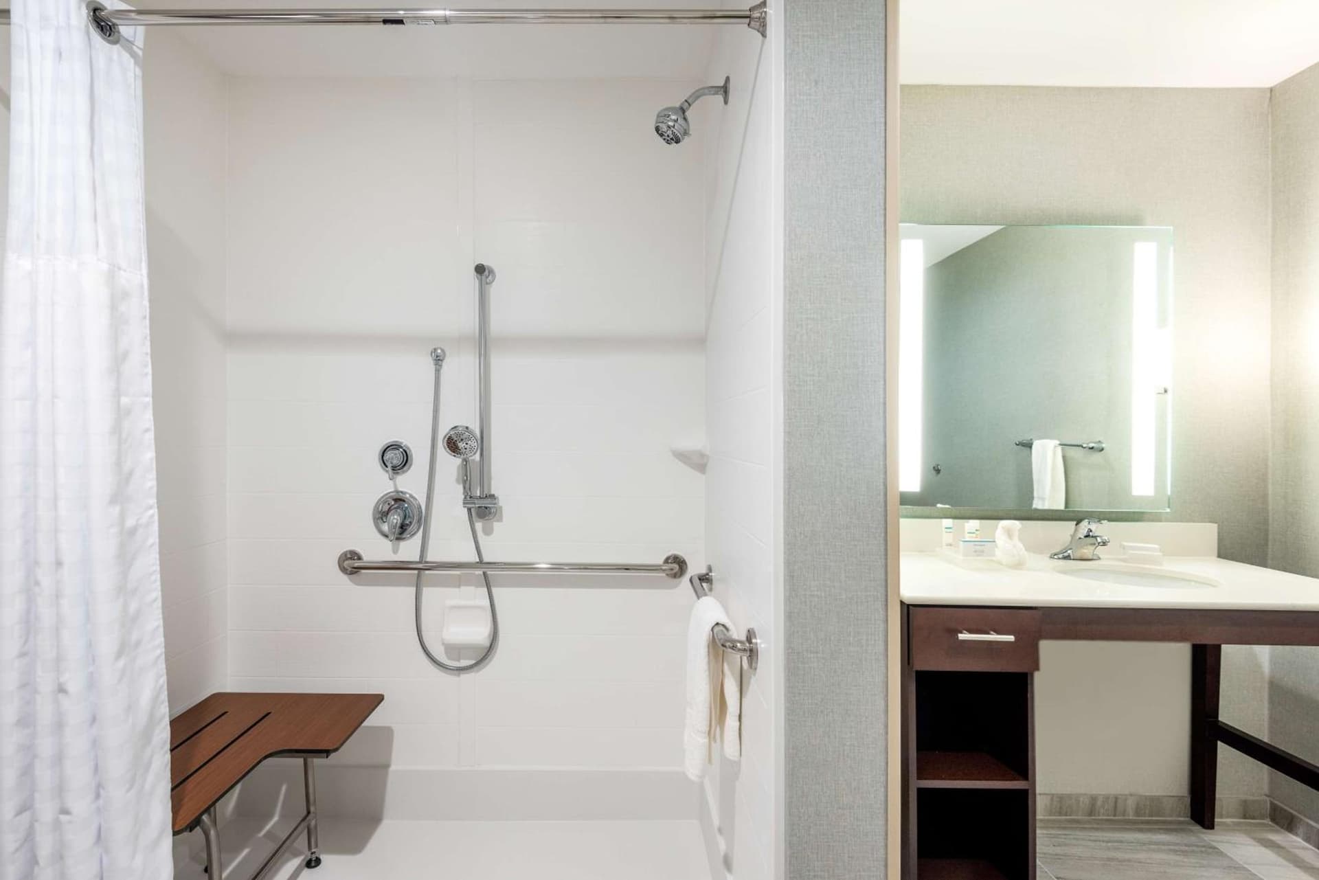 Homewood Suites By Hilton Fayetteville gallery photo in Fayetteville, NC — image 33
