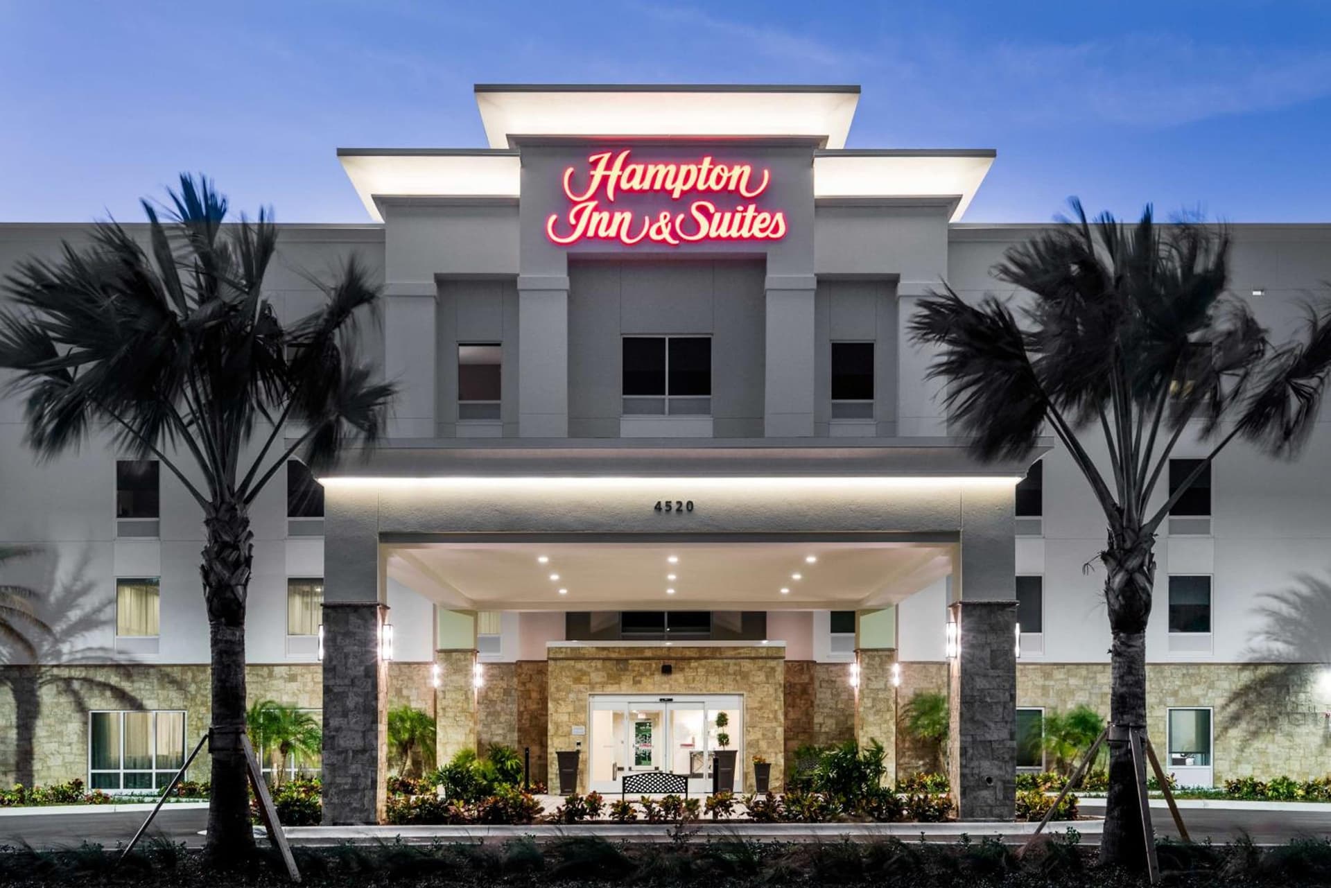 Hampton Inn & Suites West Melbourne-Palm Bay Road featured exterior or lobby in Melbourne, FL — similar hotel