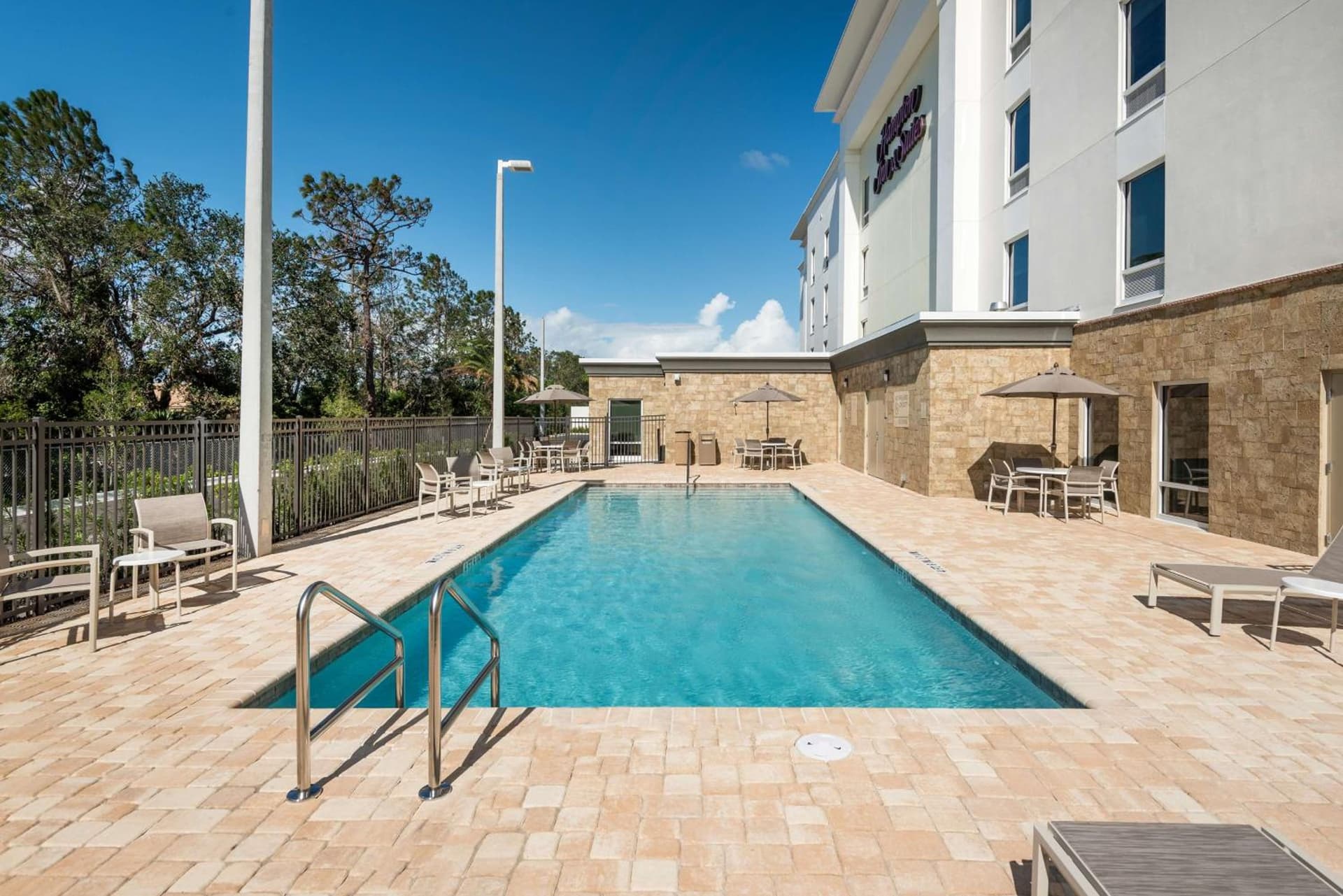 Hampton Inn & Suites West Melbourne-Palm Bay Road gallery photo in Melbourne, FL — image 24