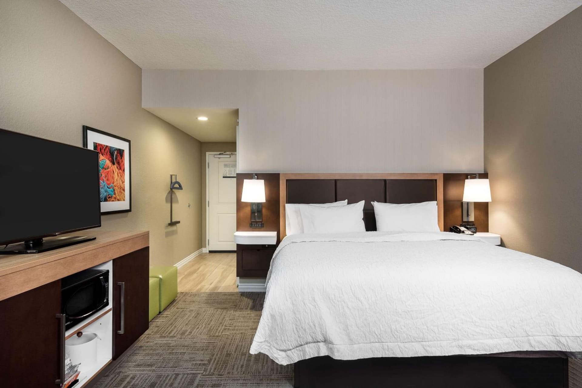 Hampton Inn & Suites West Melbourne-Palm Bay Road property views in Melbourne, FL — gallery photo 3