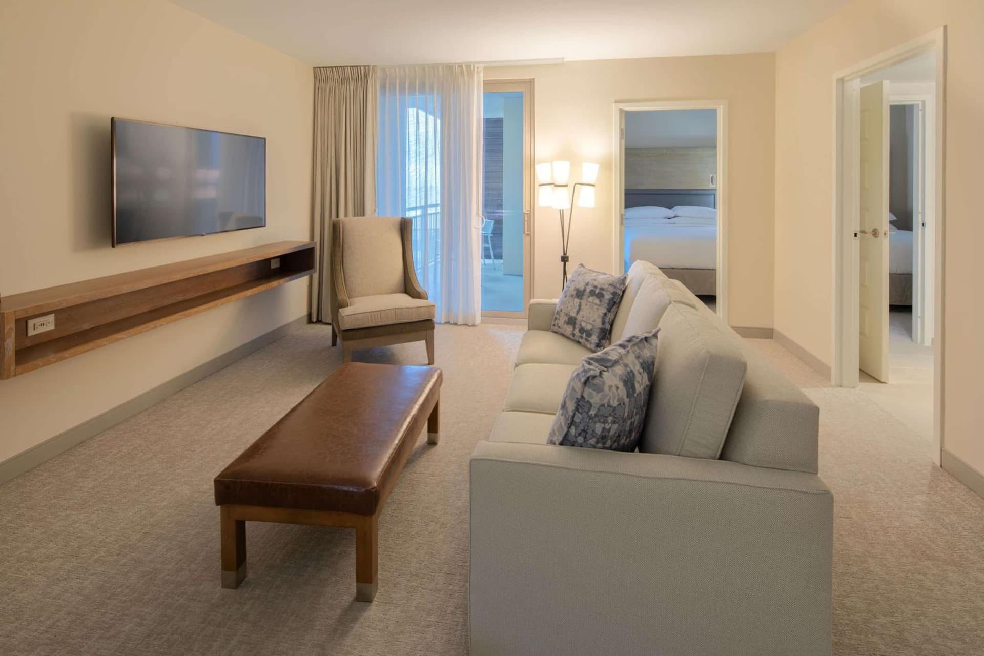 Embassy Suites St Augustine Beach Oceanfront Resort gallery photo in Saint Augustine Beach, FL — image 66