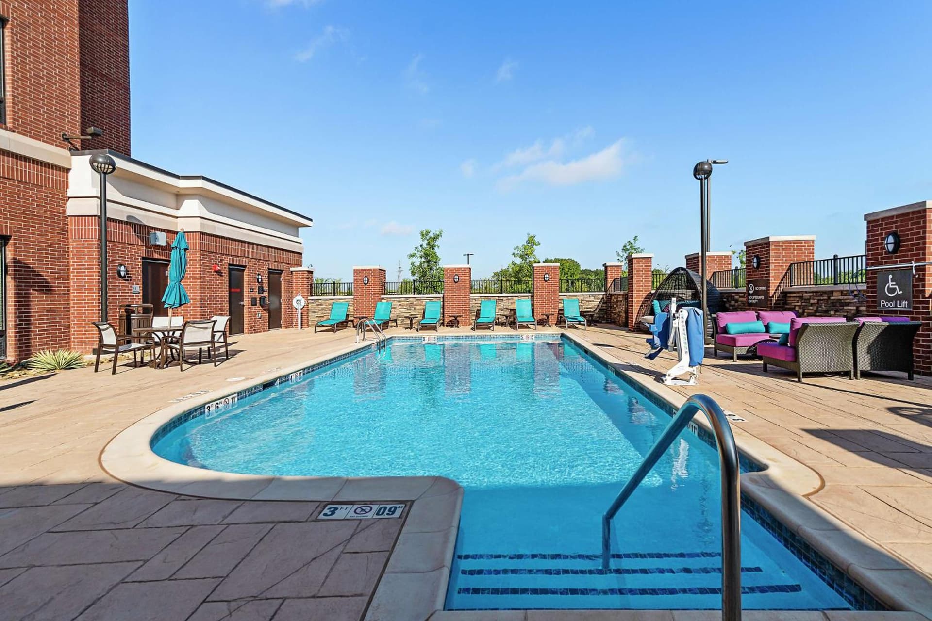 Hilton Garden Inn Edmond/Oklahoma City North gallery photo in Edmond, OK — image 65