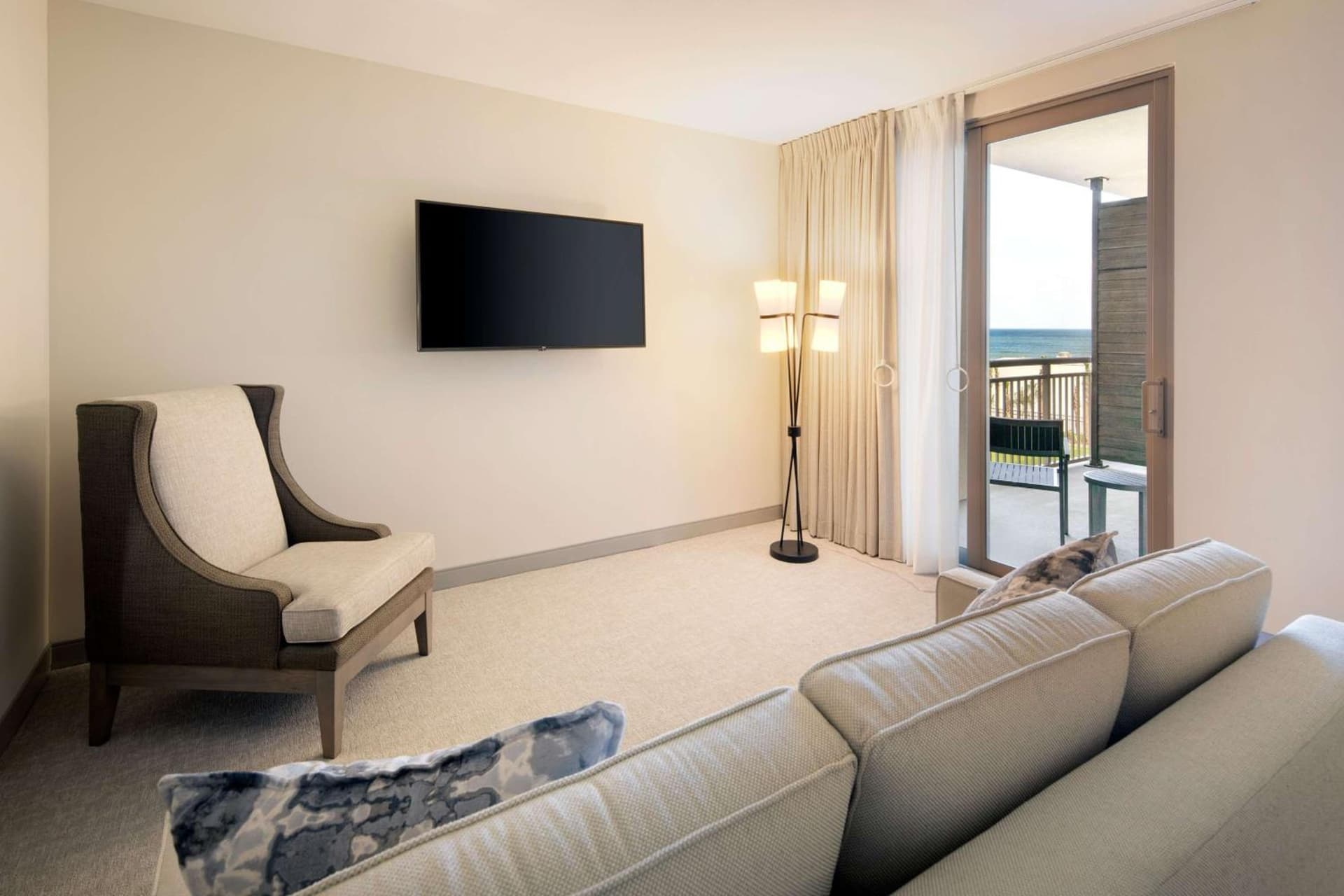 Embassy Suites St Augustine Beach Oceanfront Resort gallery photo in Saint Augustine Beach, FL — image 59