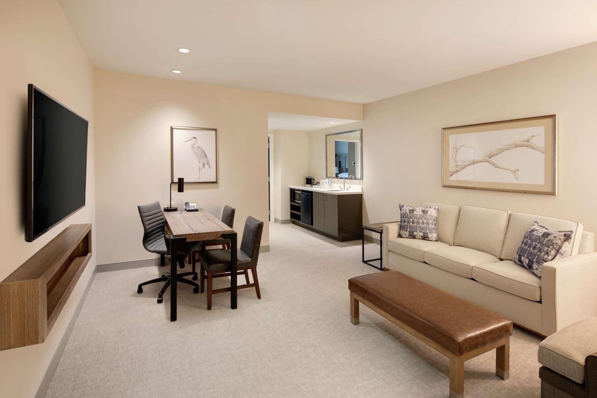 Embassy Suites St Augustine Beach Oceanfront Resort gallery photo in Saint Augustine Beach, FL — image 89
