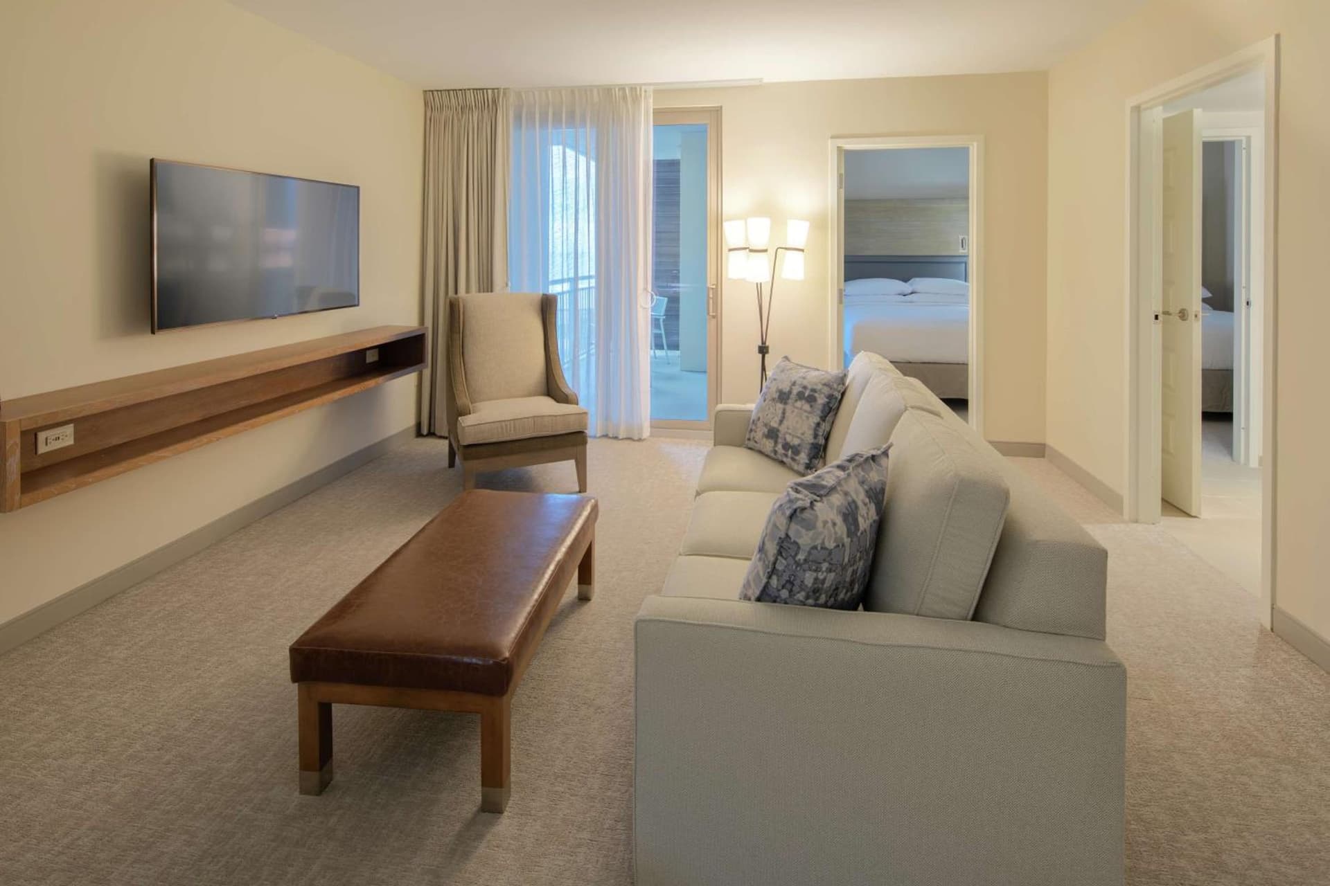 Embassy Suites St Augustine Beach Oceanfront Resort gallery photo in Saint Augustine Beach, FL — image 60