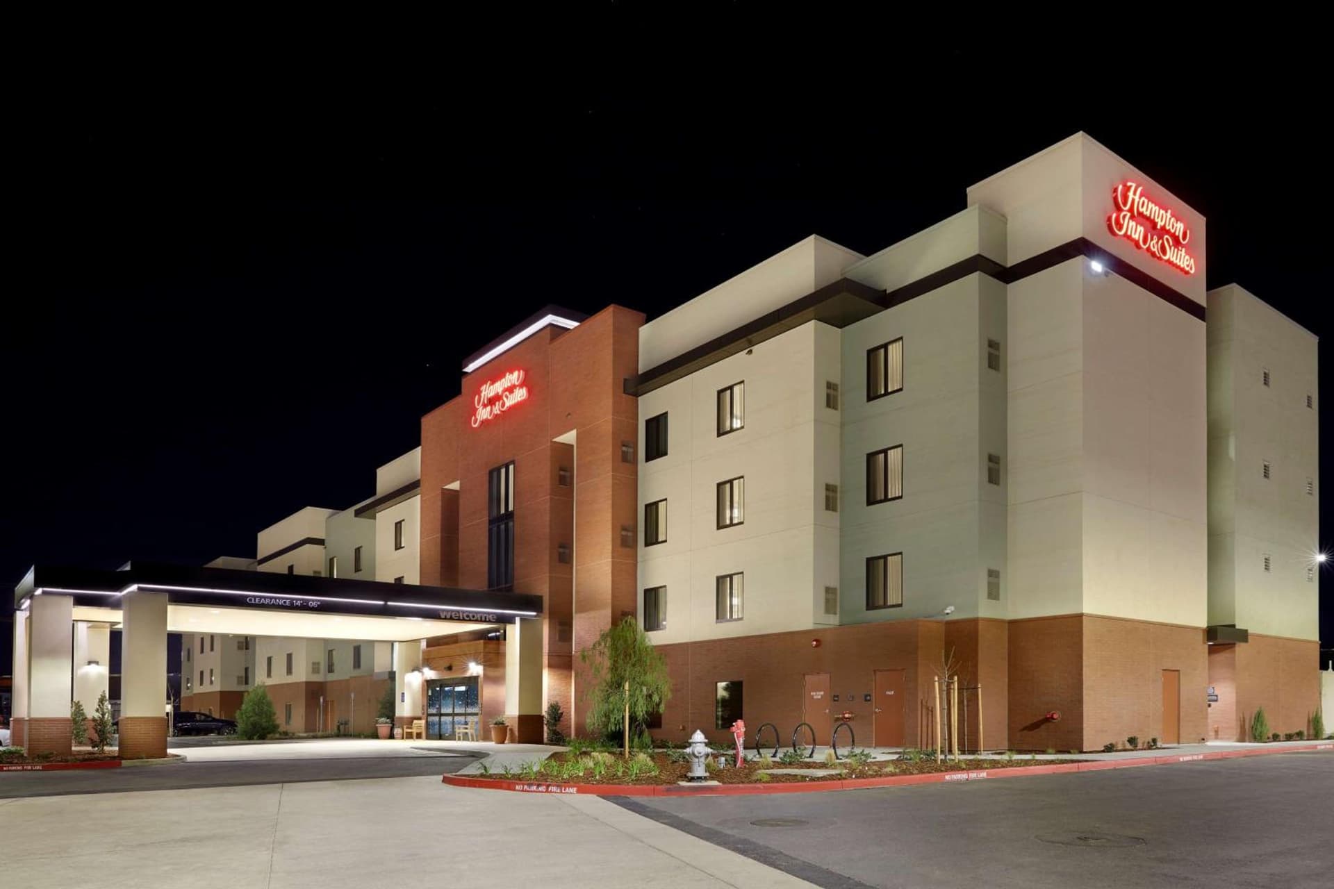 Hampton Inn & Suites Sacramento at CSUS gallery photo in Sacramento, CA — image 29