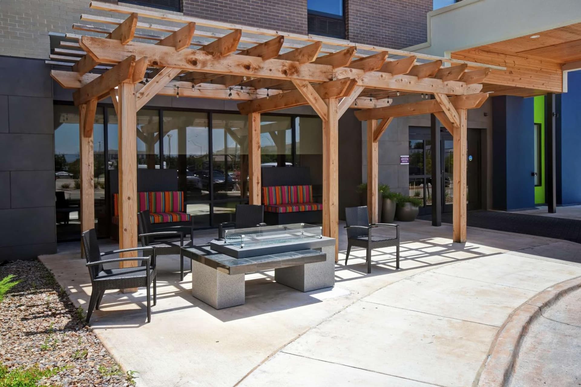Home2 Suites By Hilton Oklahoma City Airport interior in Oklahoma City, OK — gallery photo 2